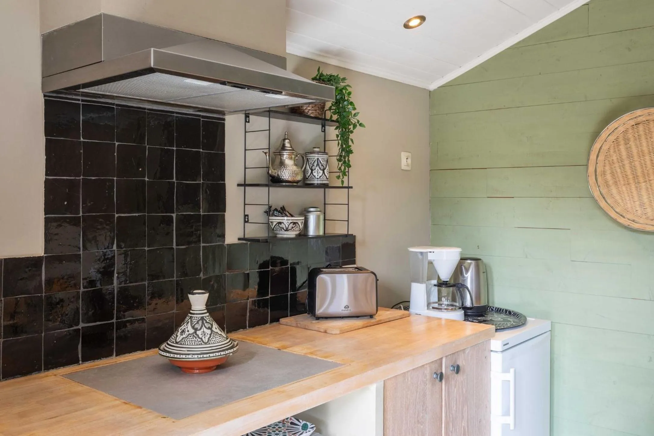 Coffee/tea facilities in Atlas Guesthouse