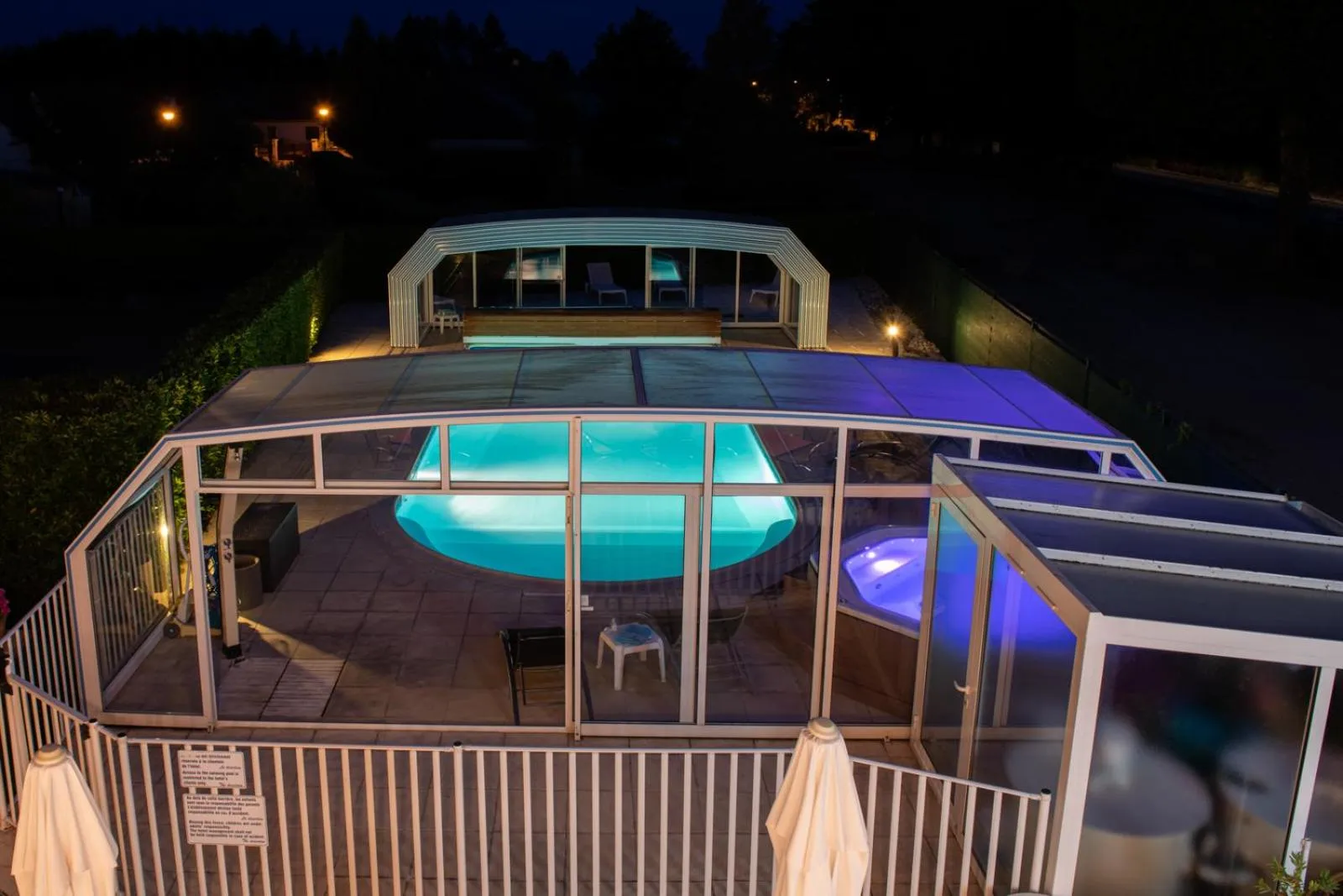 Night in Logis Hotel Restaurant L'Escapade