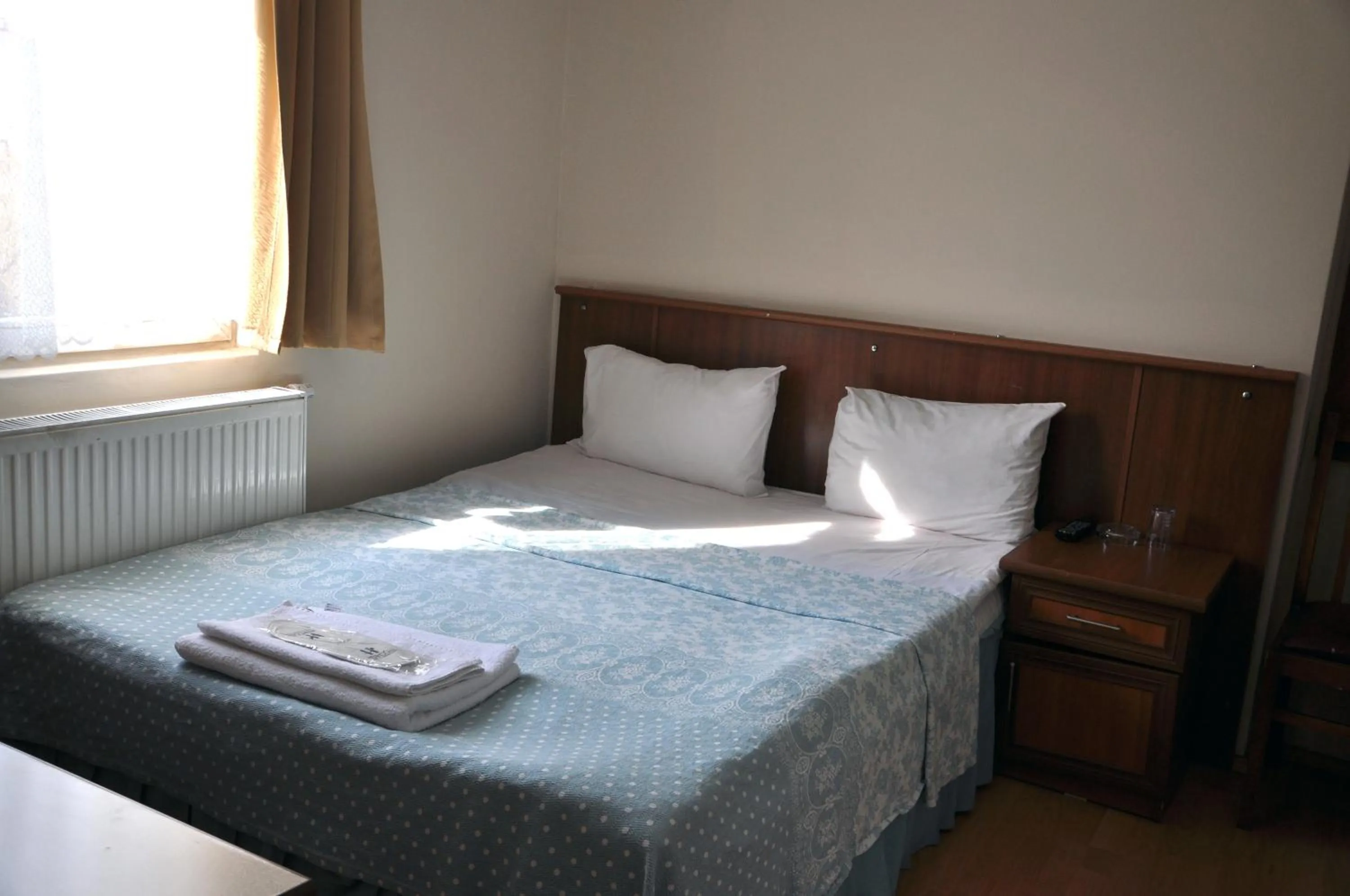 Bed in Hekimoğlu Hotel