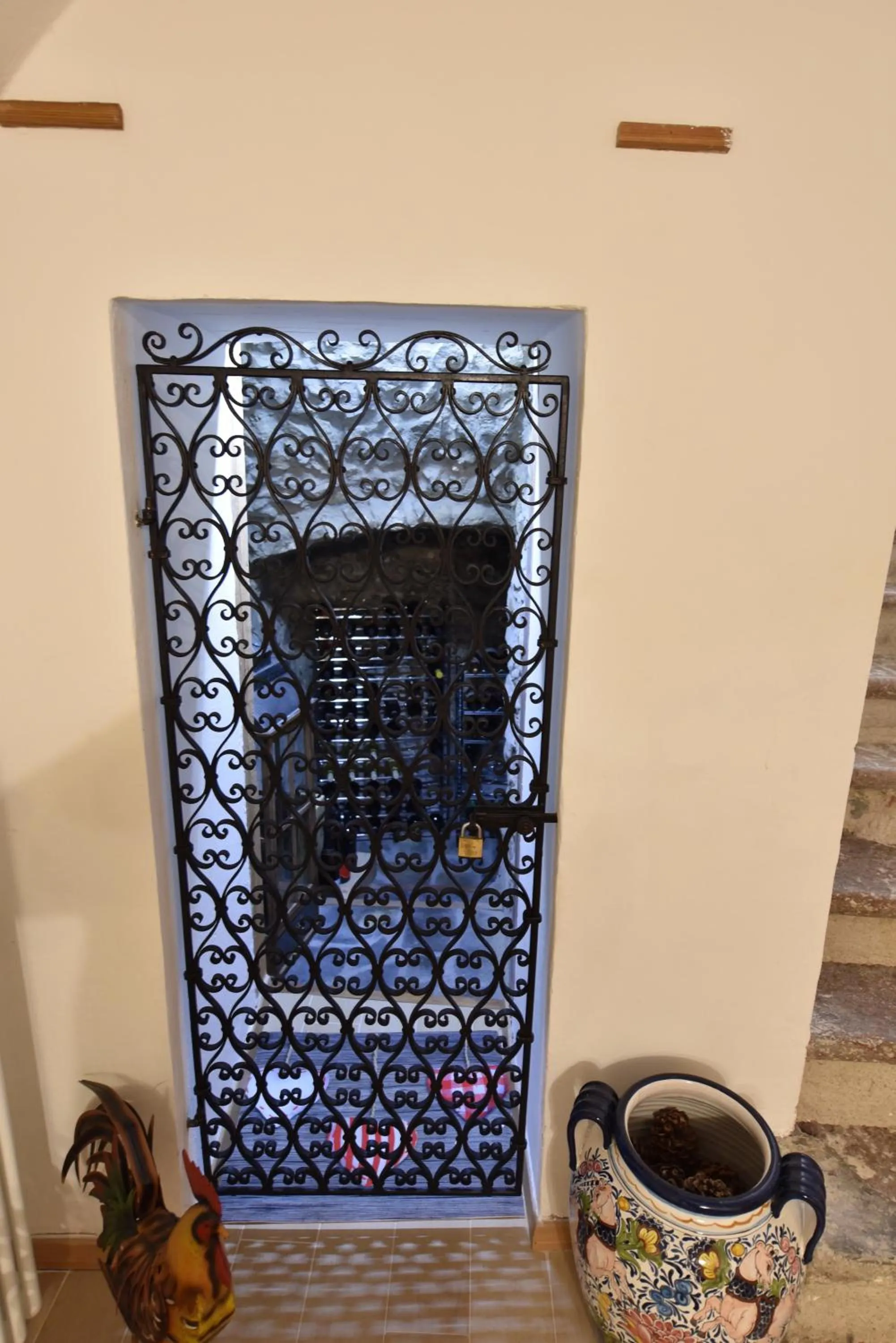 Facade/entrance in Alla Regia