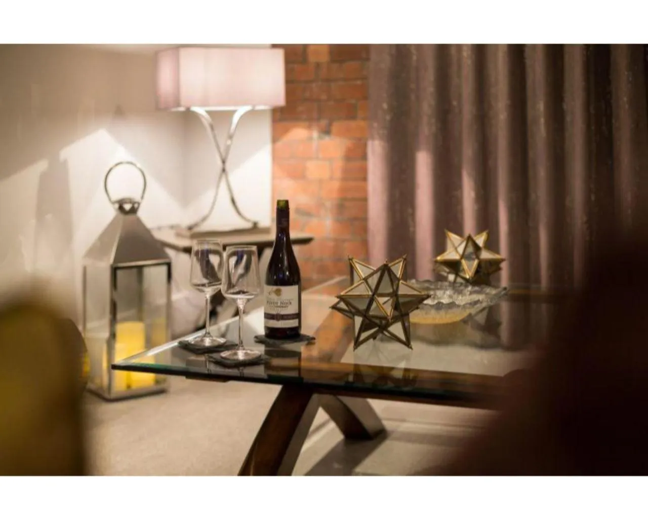 Living room in Serenity Inn the City