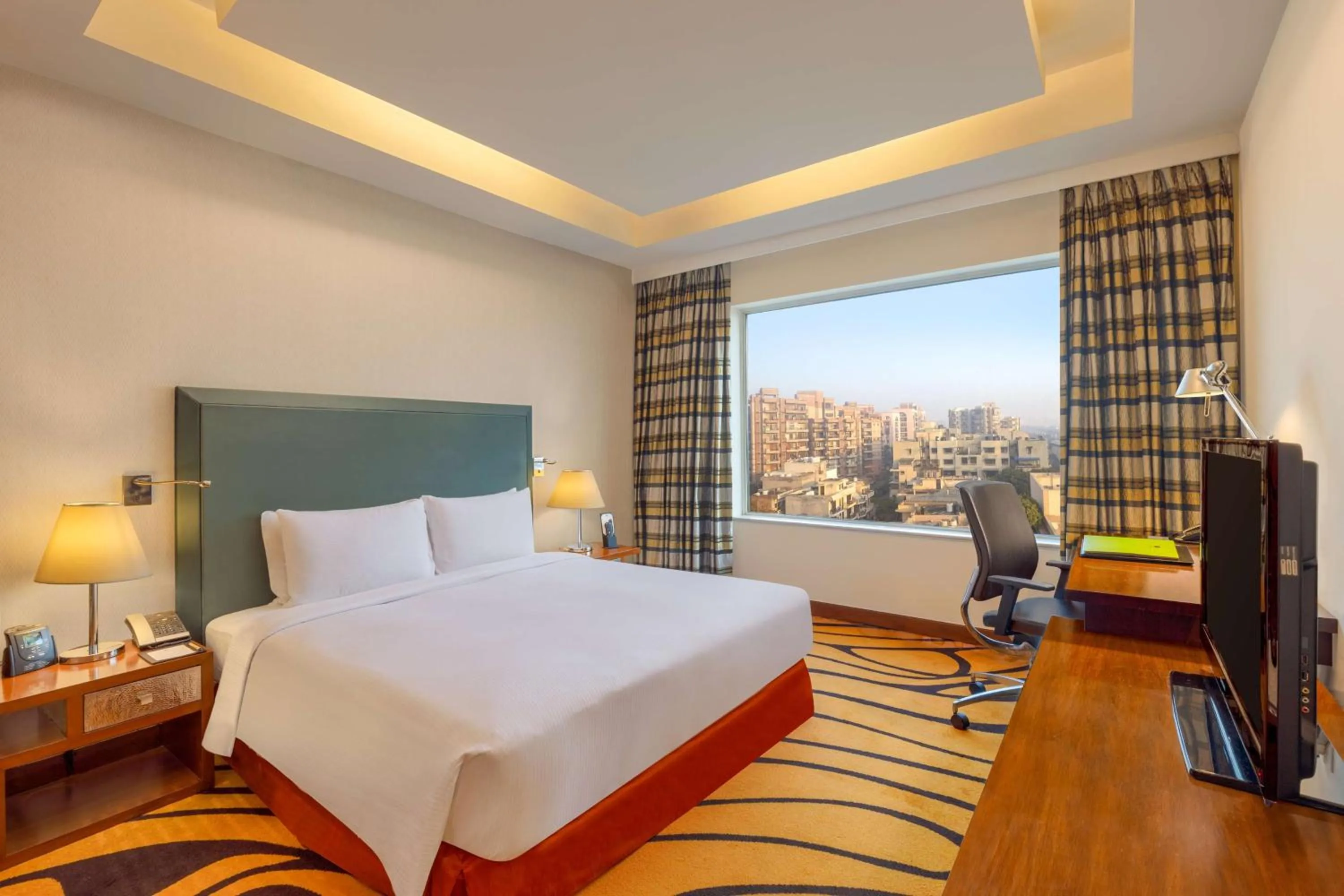 Bedroom, Bed in DoubleTree by Hilton Gurgaon New Delhi NCR