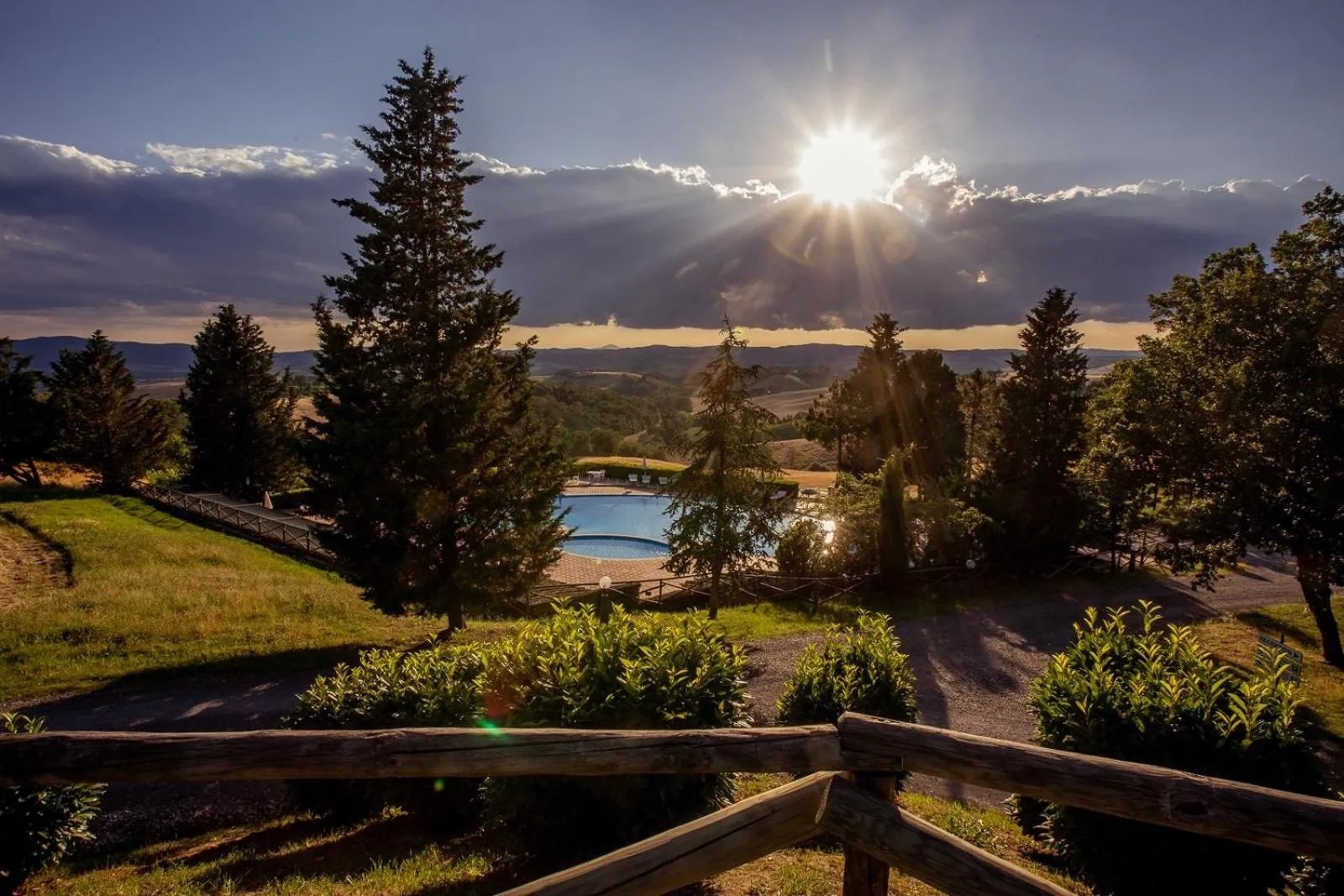 Swimming pool in Fattoria Pieve a Salti