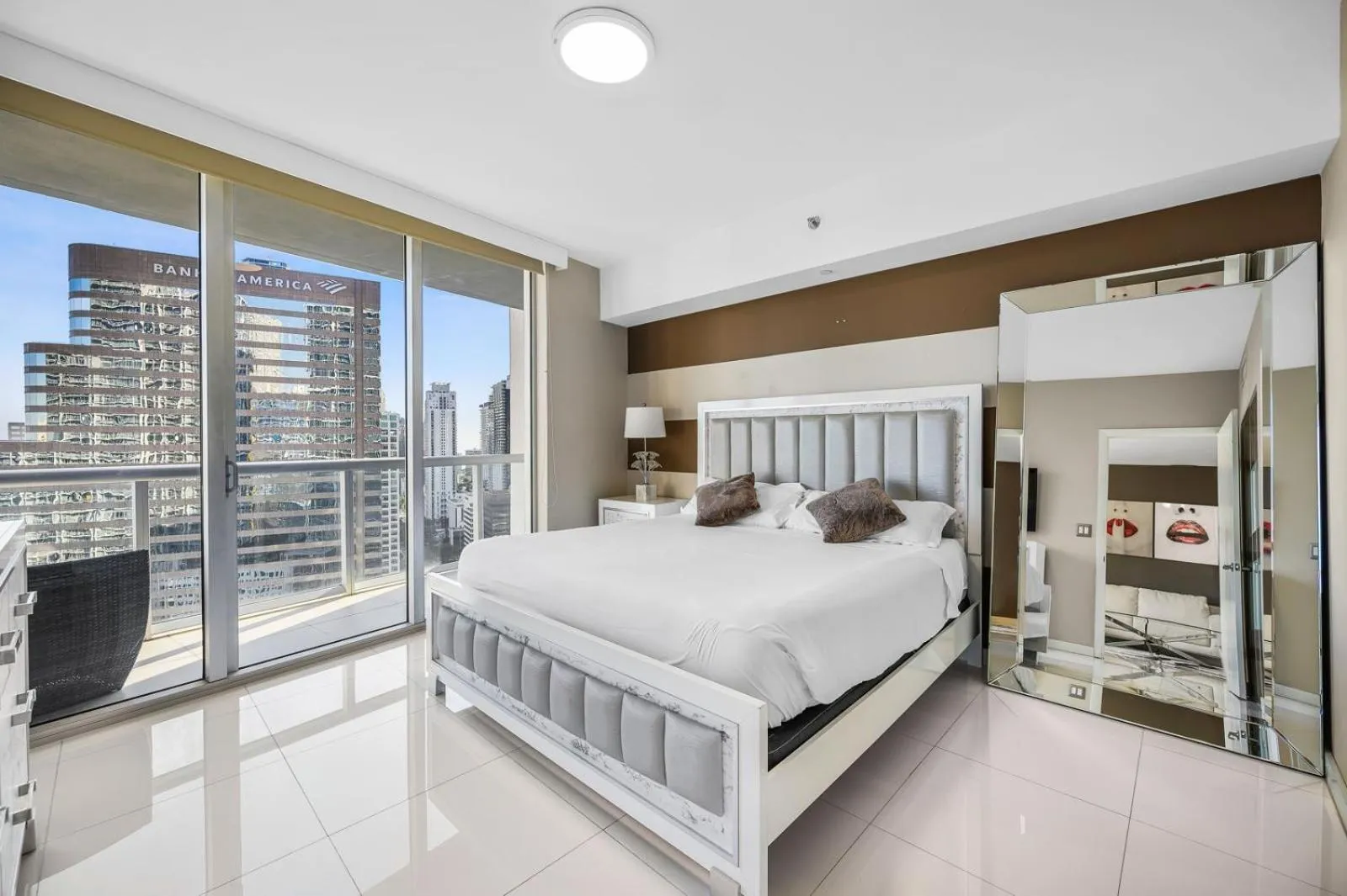Bed in ICON Brickell residences