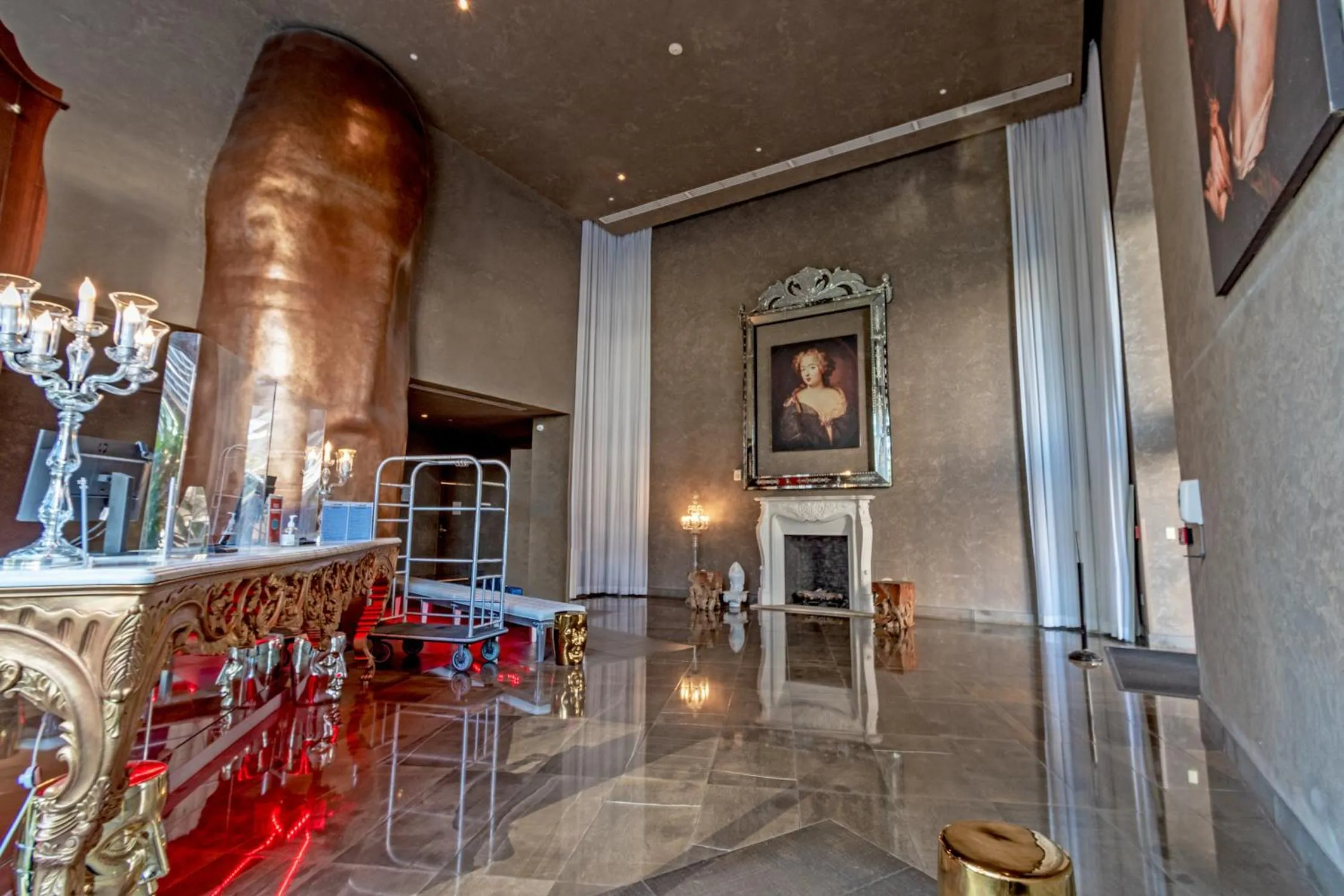 Property building in ICON Brickell residences