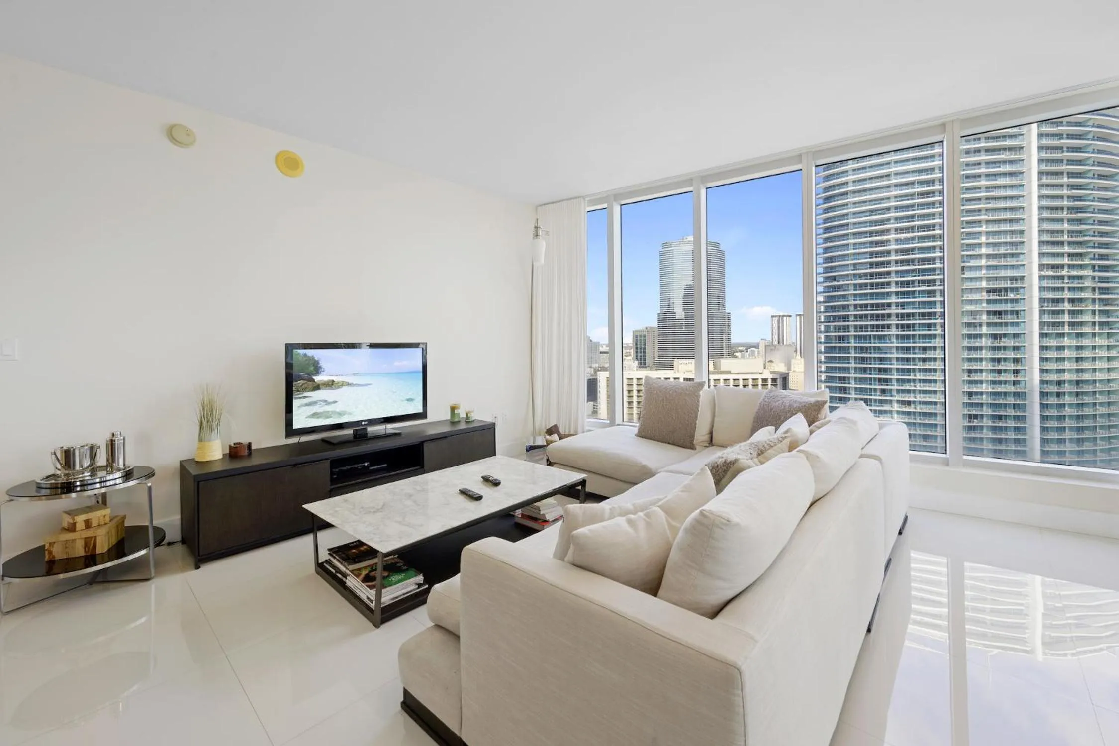 Seating area in ICON Brickell residences