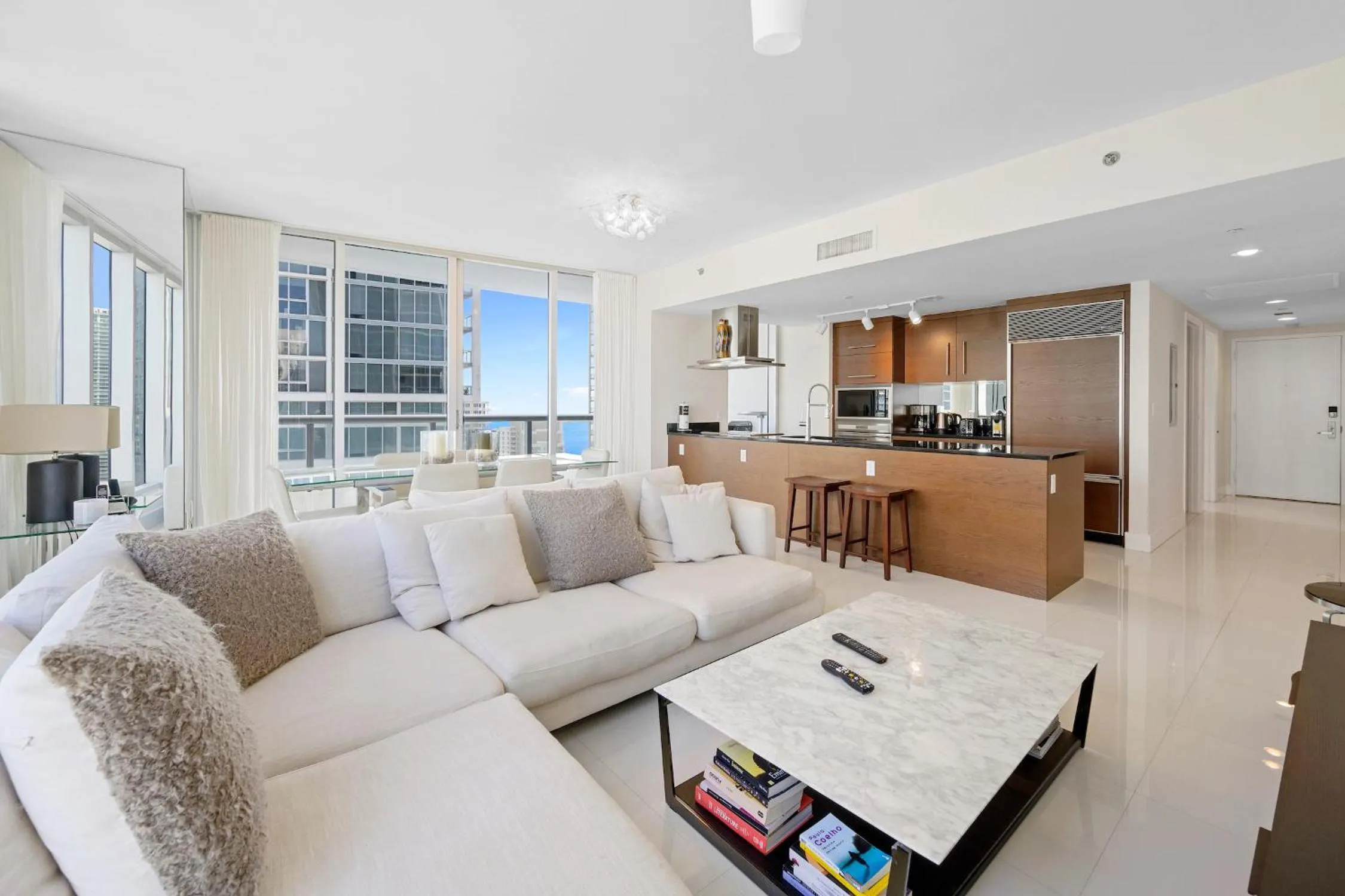 Kitchen or kitchenette in ICON Brickell residences