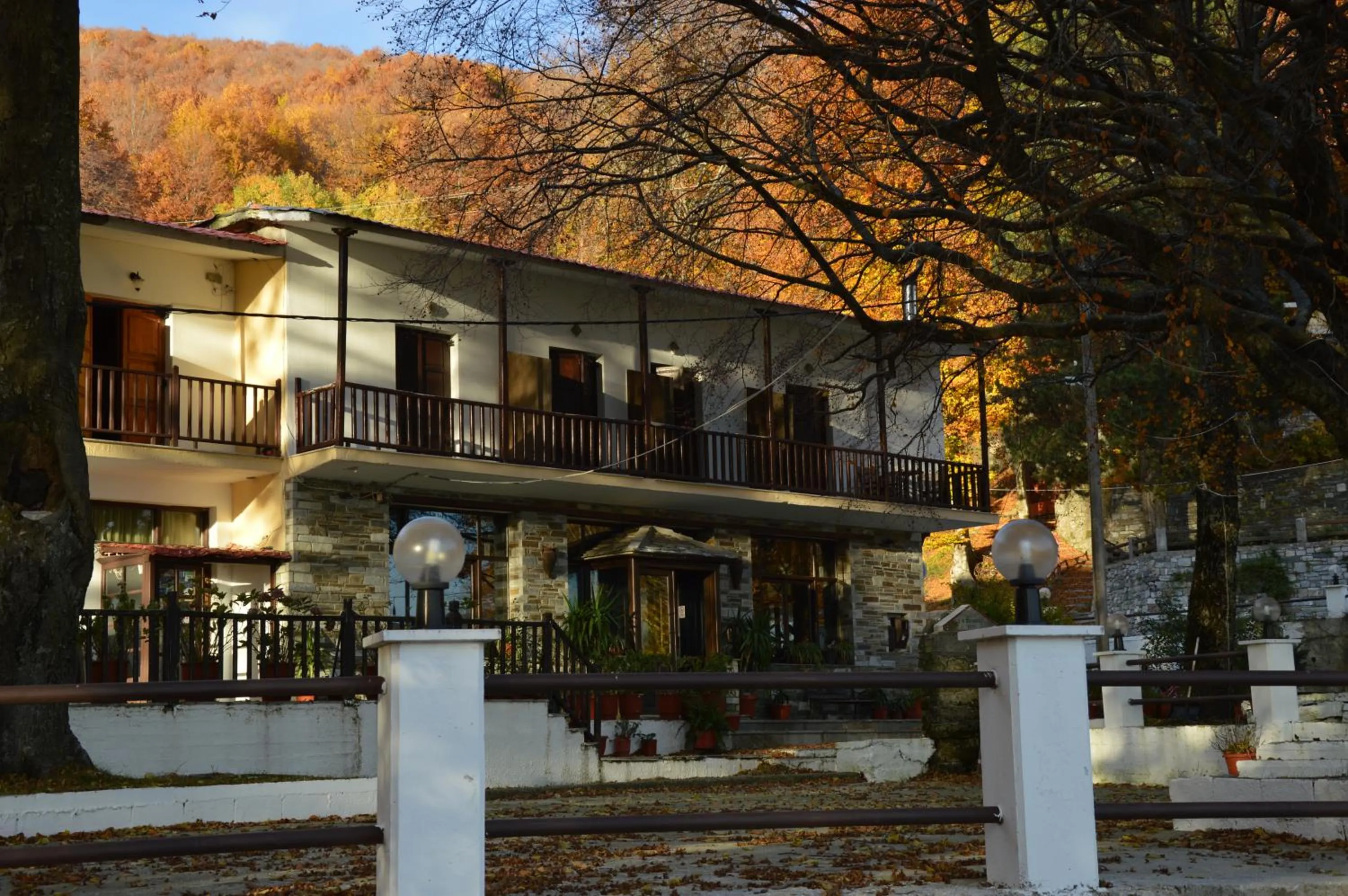 Facade/entrance in Hotel Hani Zisi
