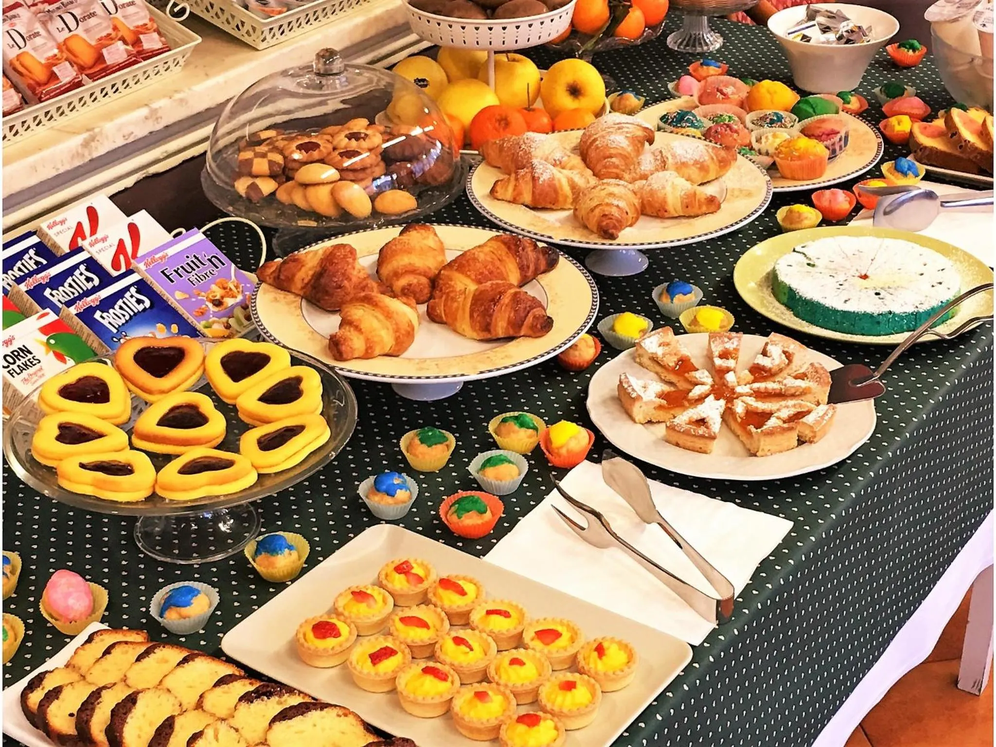 Buffet breakfast in Hotel Portofino