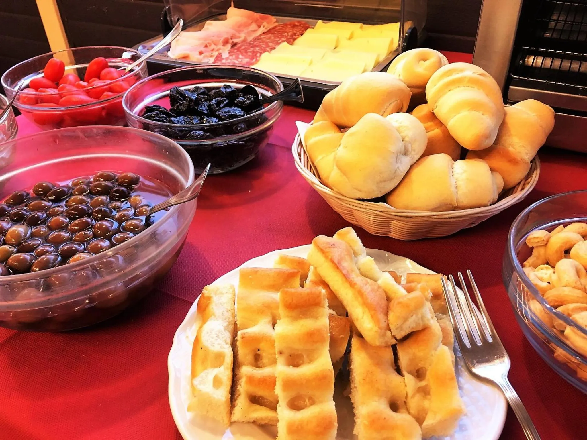 Buffet breakfast in Hotel Portofino