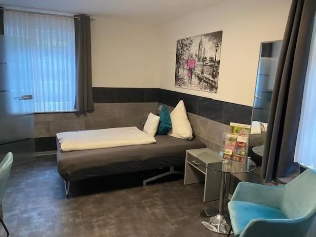 Bed in Schlosshotel Landstuhl