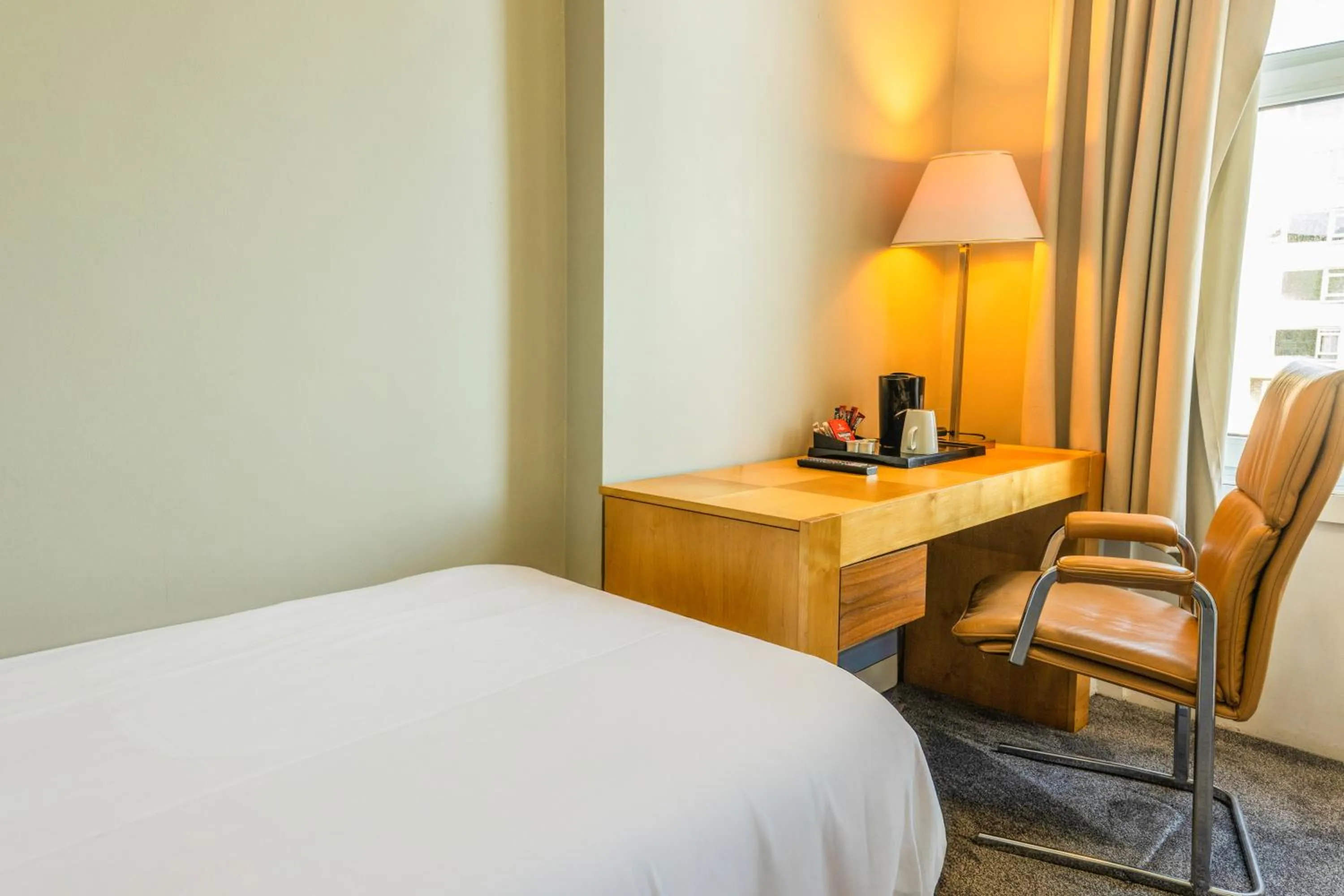 Bed in Citrus Hotel Eastbourne by Compass Hospitality