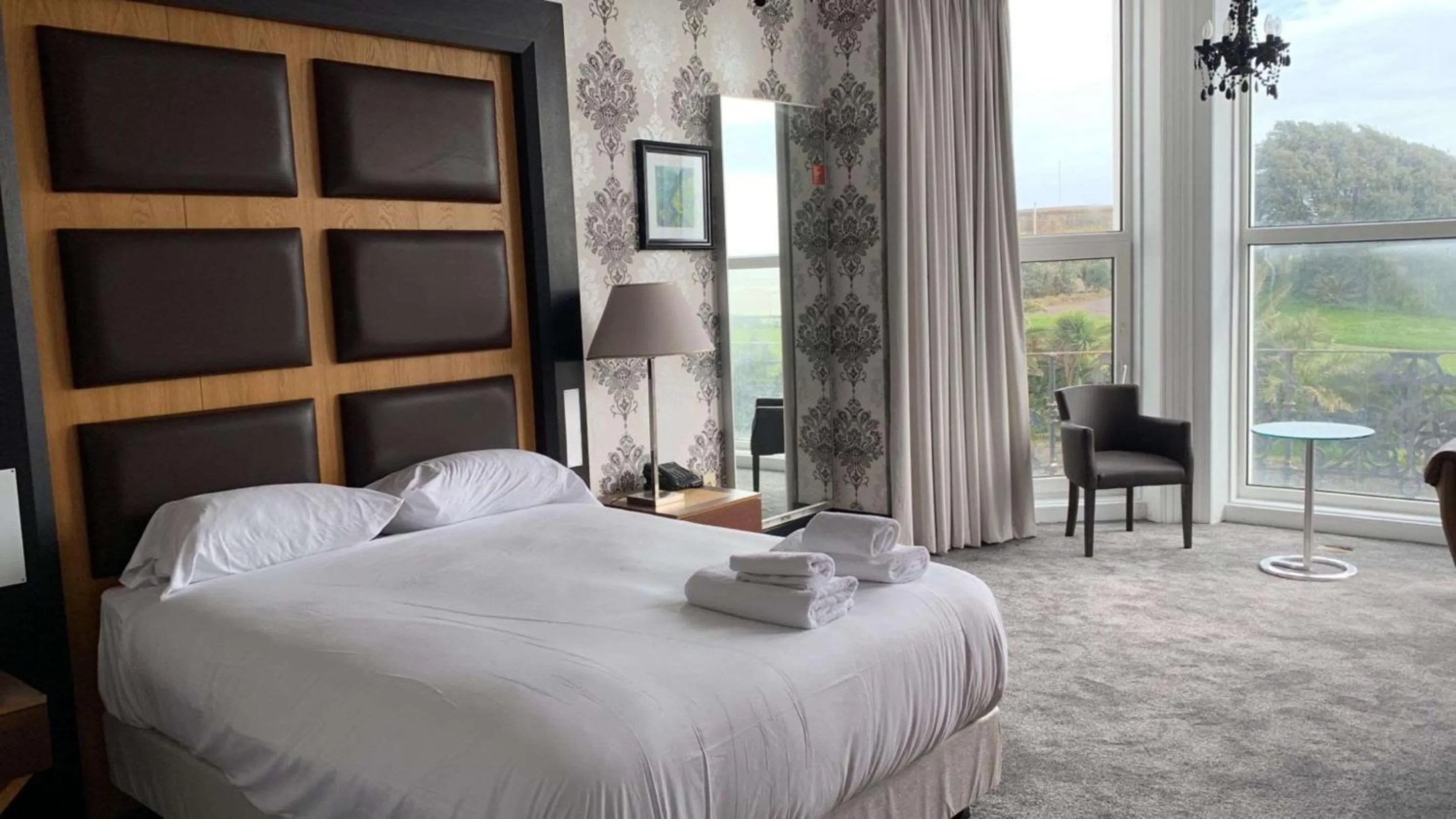 Bedroom, Bed in Citrus Hotel Eastbourne by Compass Hospitality