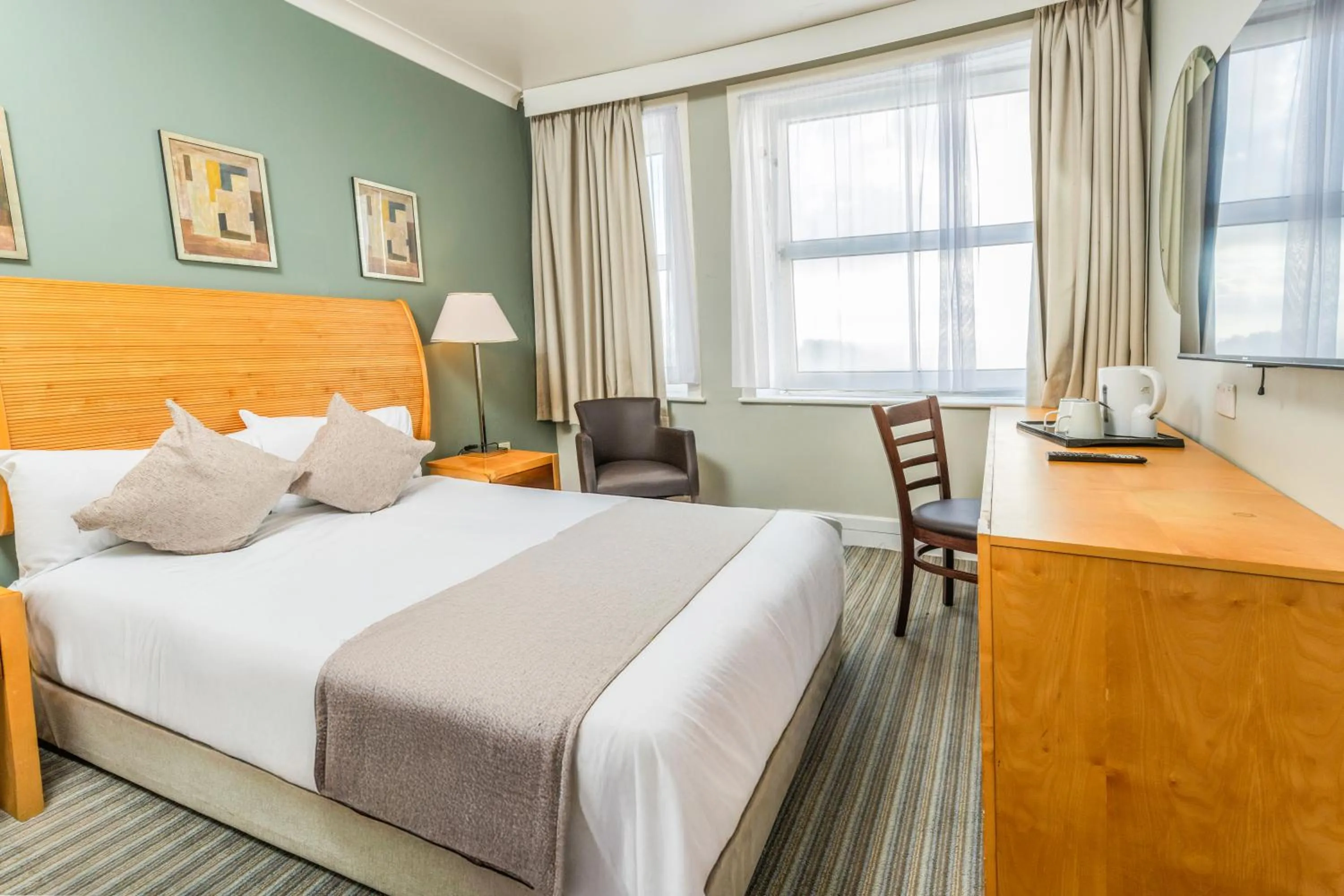 Bed in Citrus Hotel Eastbourne by Compass Hospitality