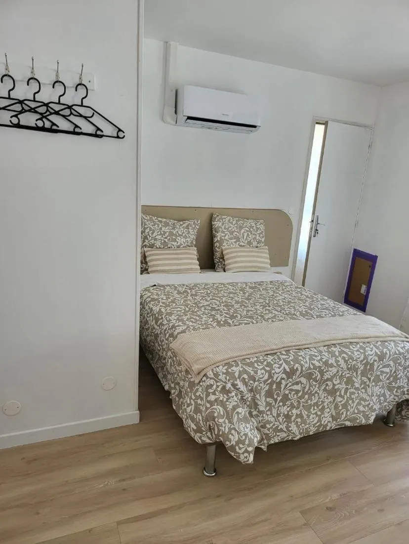 Bed in Hameau des Essarts