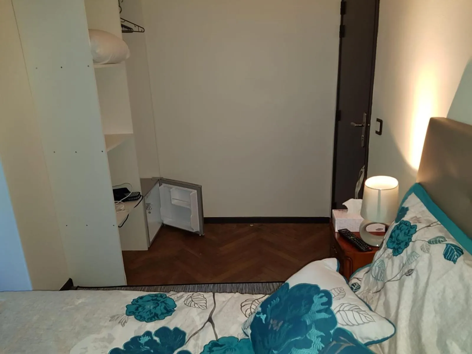 Shower, Bed in Hameau des Essarts