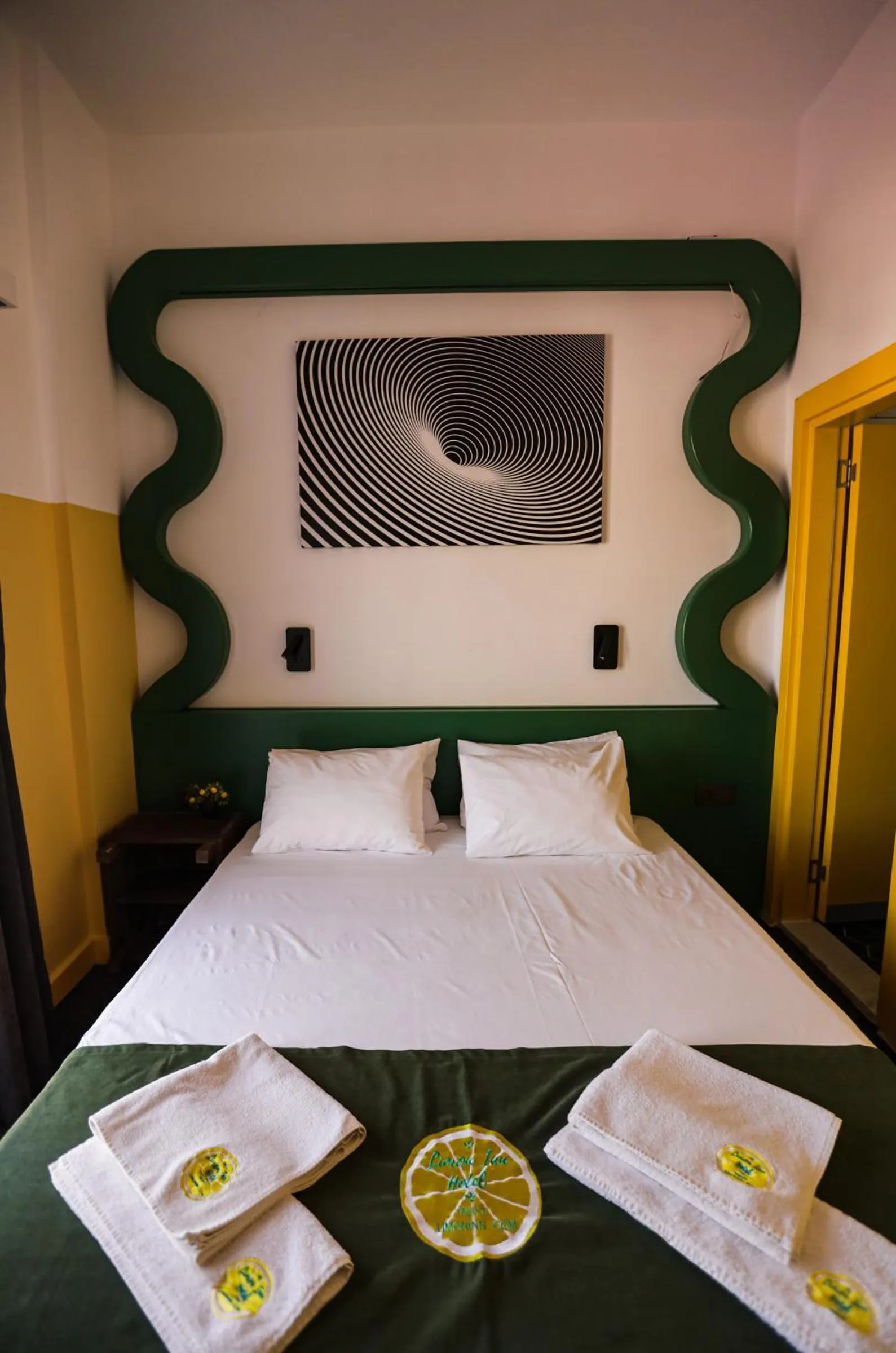 Bed in Limon Inn Hotel, Taşucu