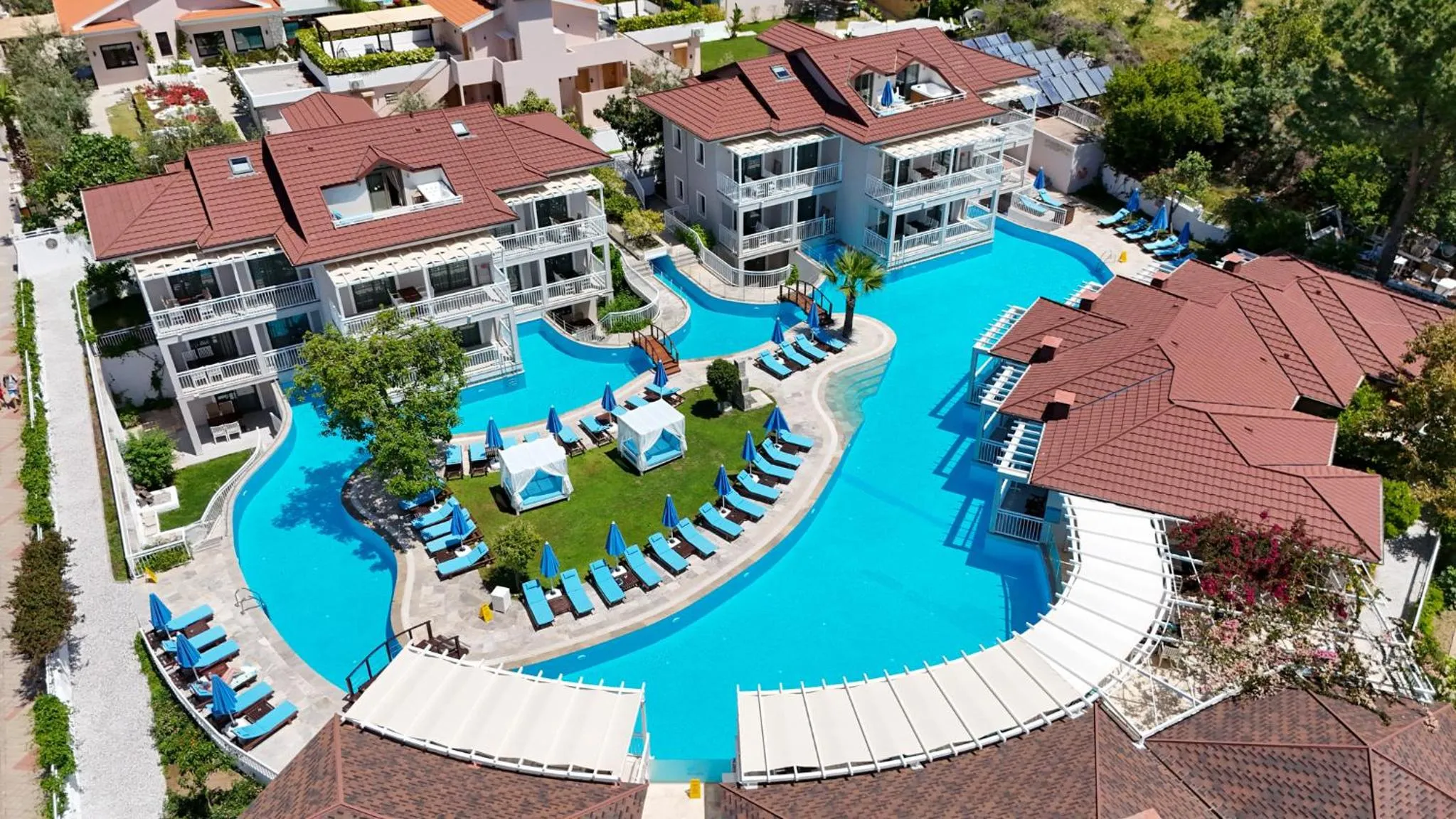 Property building in Mozaik Hotel