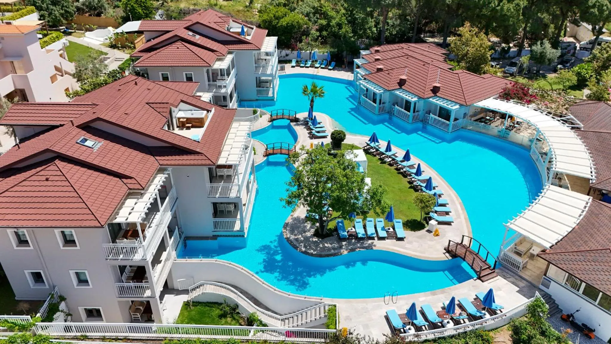 Property building in Mozaik Hotel