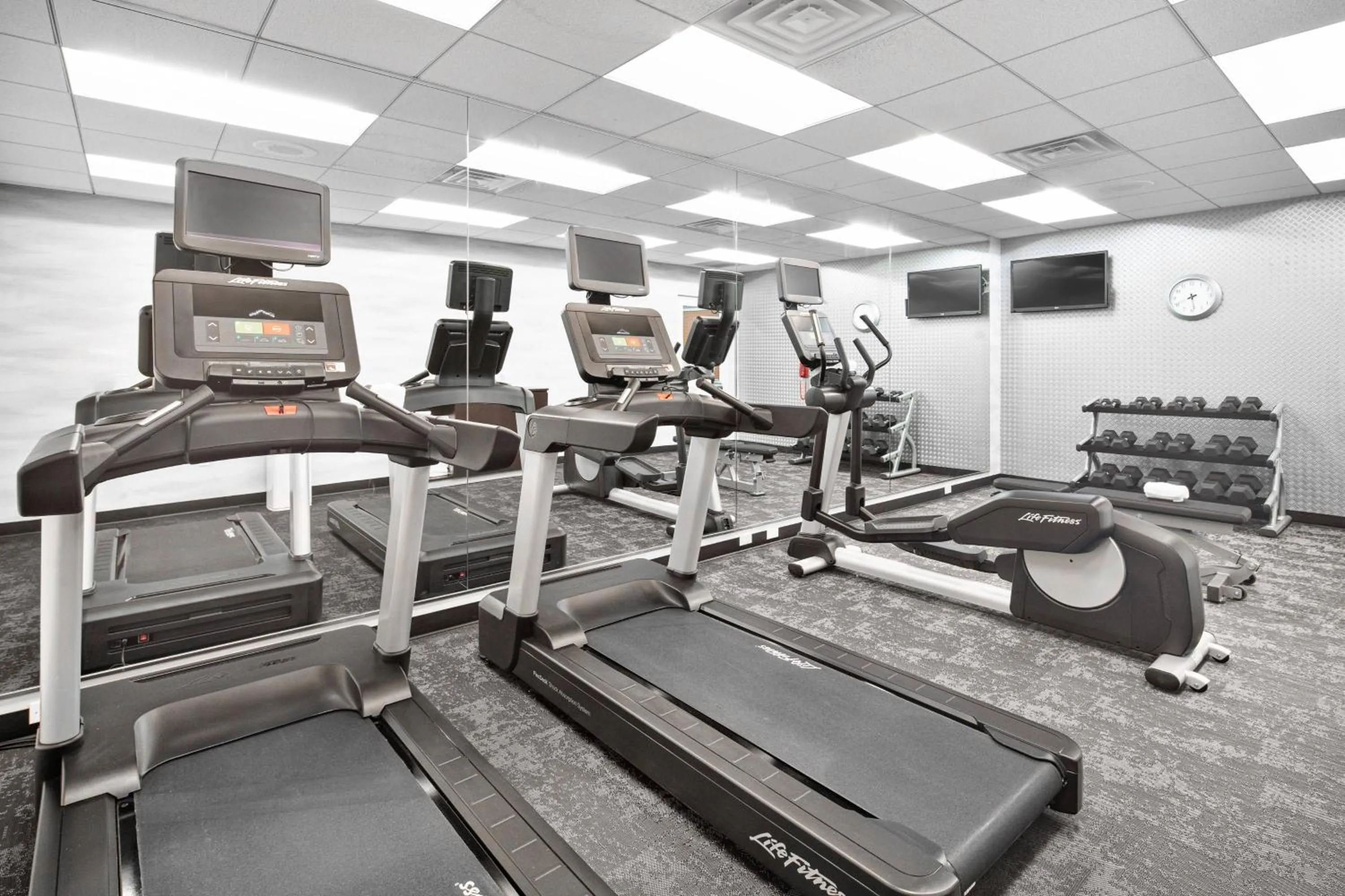 Fitness centre/facilities in Fairfield Inn & Suites by Marriott Marietta