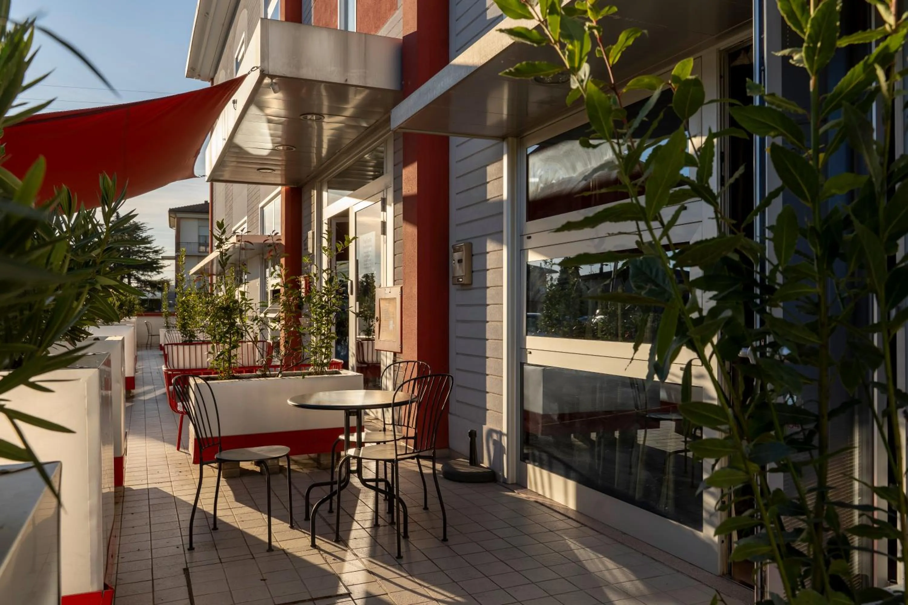 Garden in Easy Space