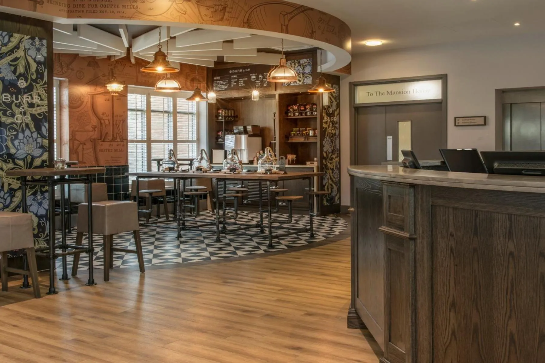 Lobby or reception in De Vere Latimer Estate