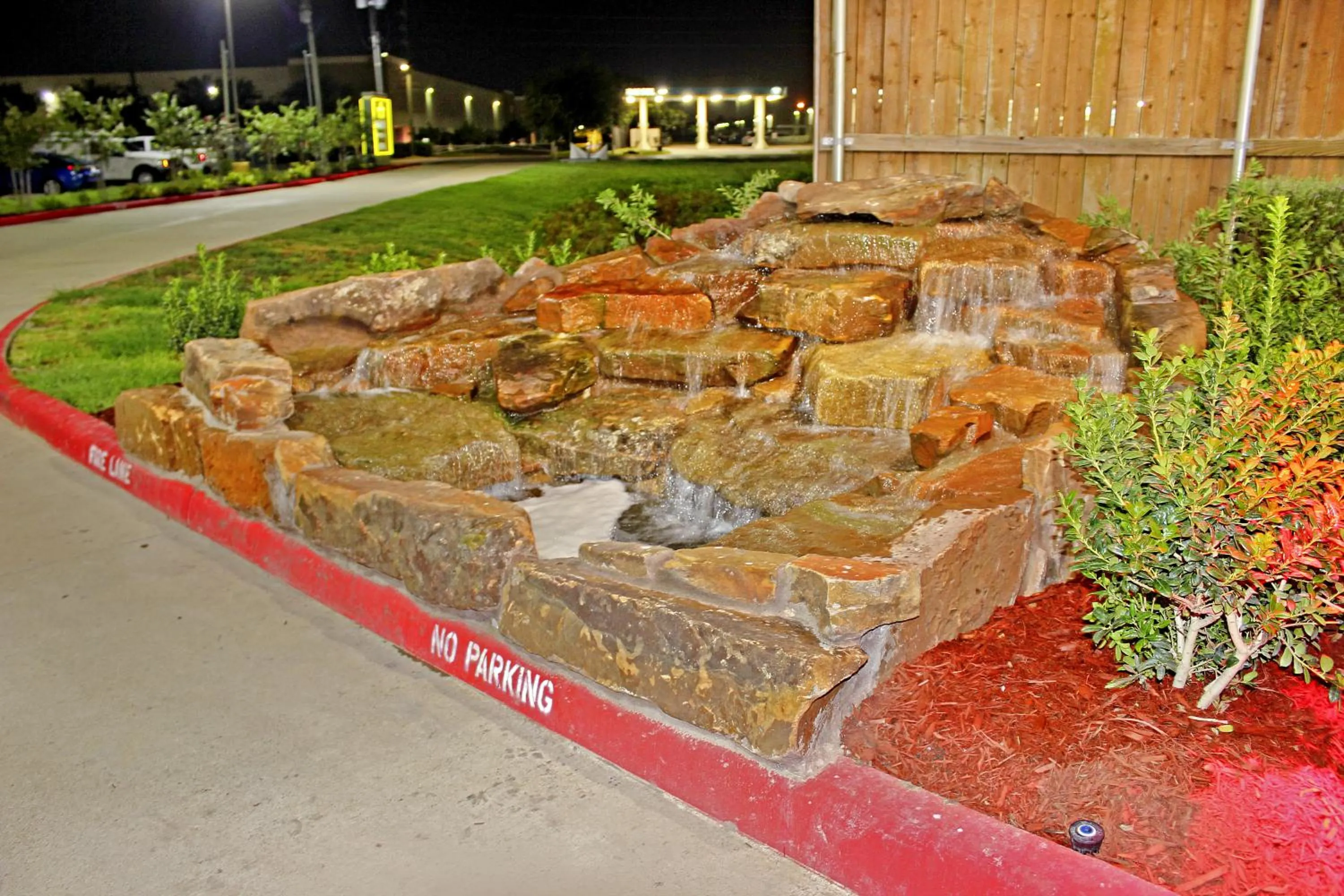 Area and facilities in Palacio Royale Houston NW at Beltway 8