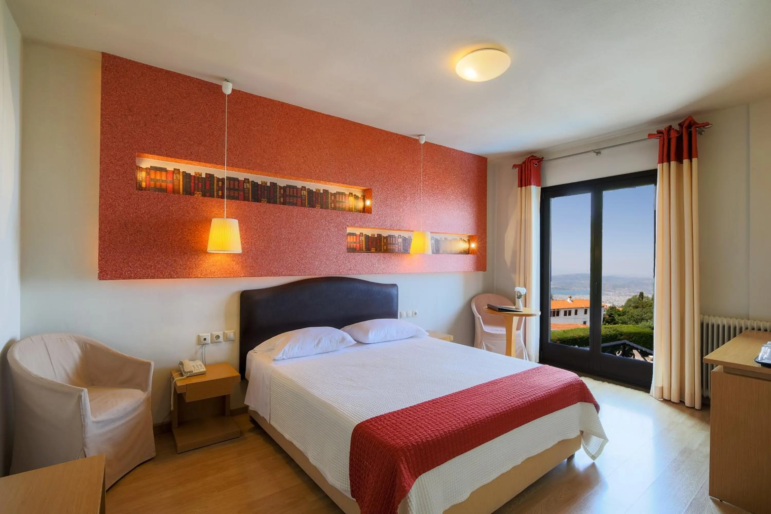 Bed in Portaria Hotel