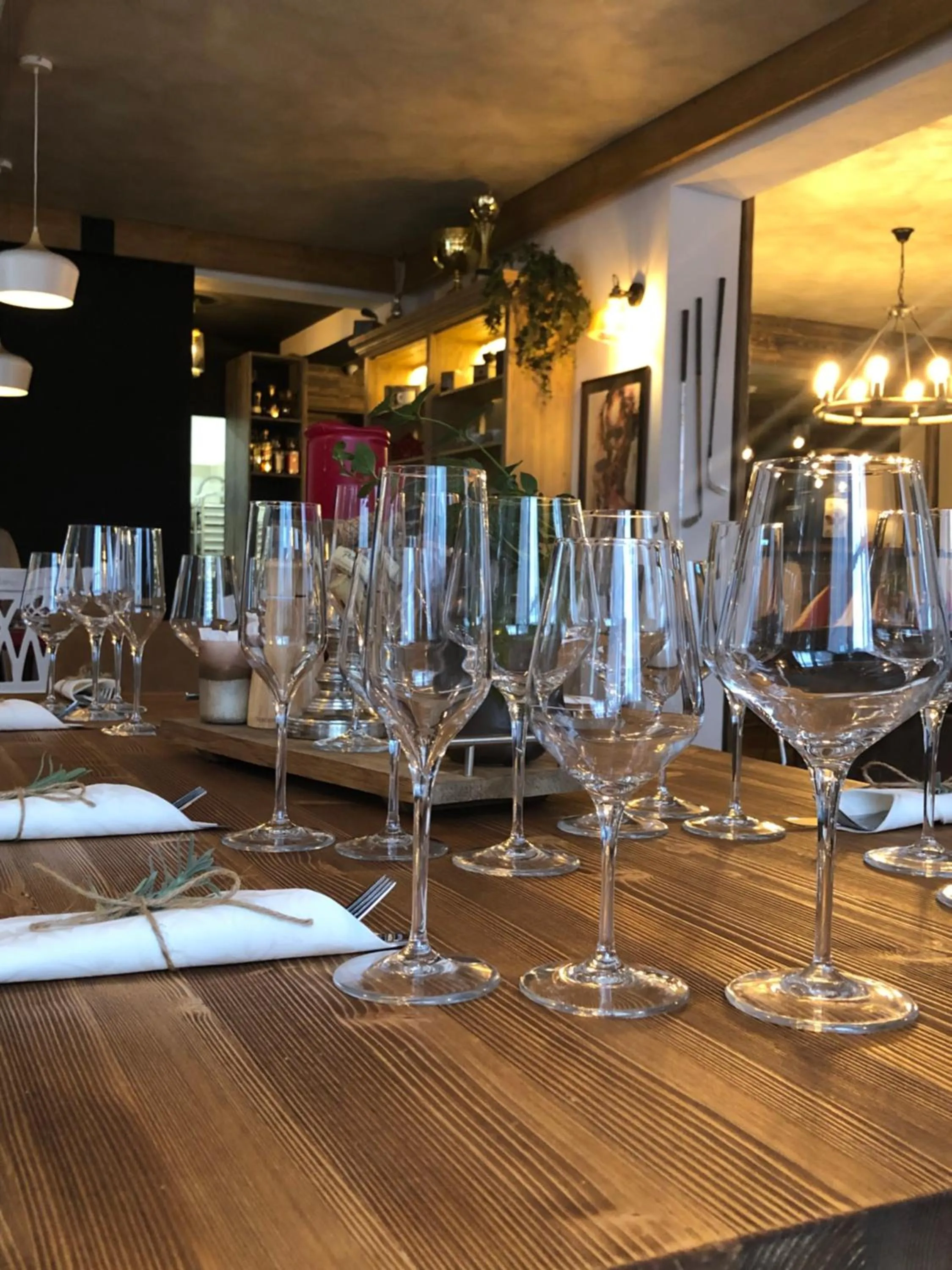 Restaurant/places to eat in Hotel McLimon