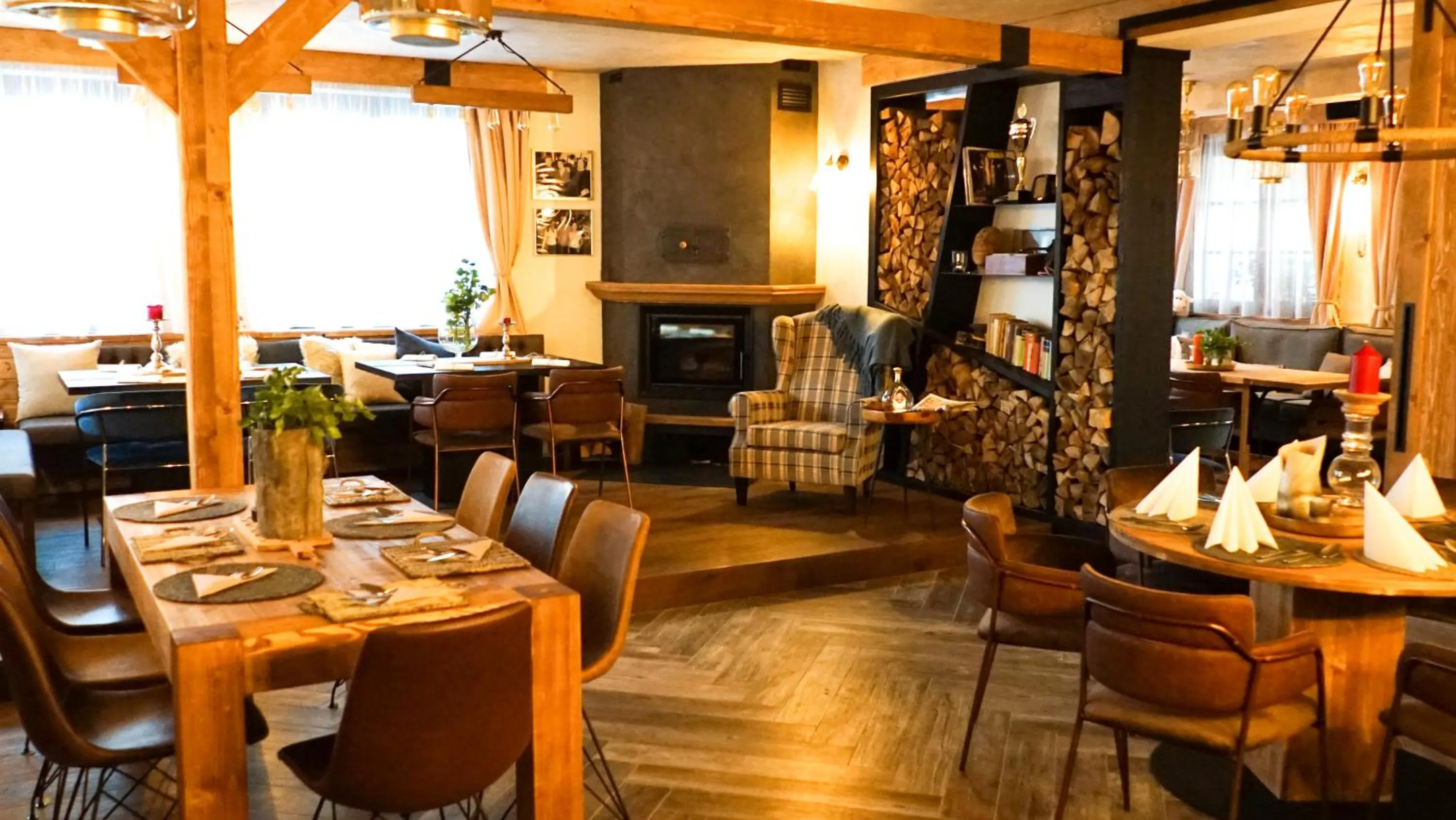 Restaurant/places to eat in Hotel McLimon