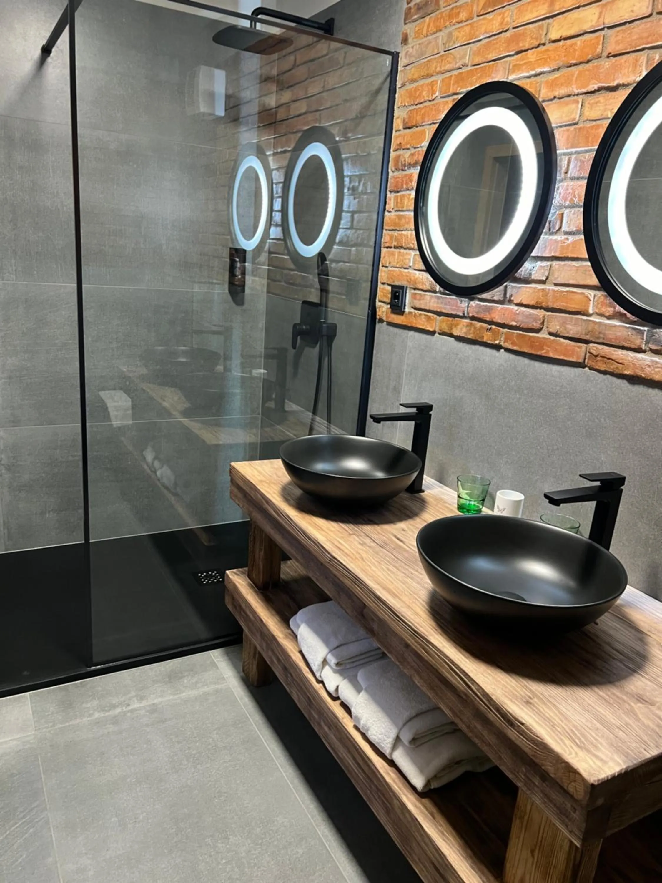 Bathroom in Hotel McLimon