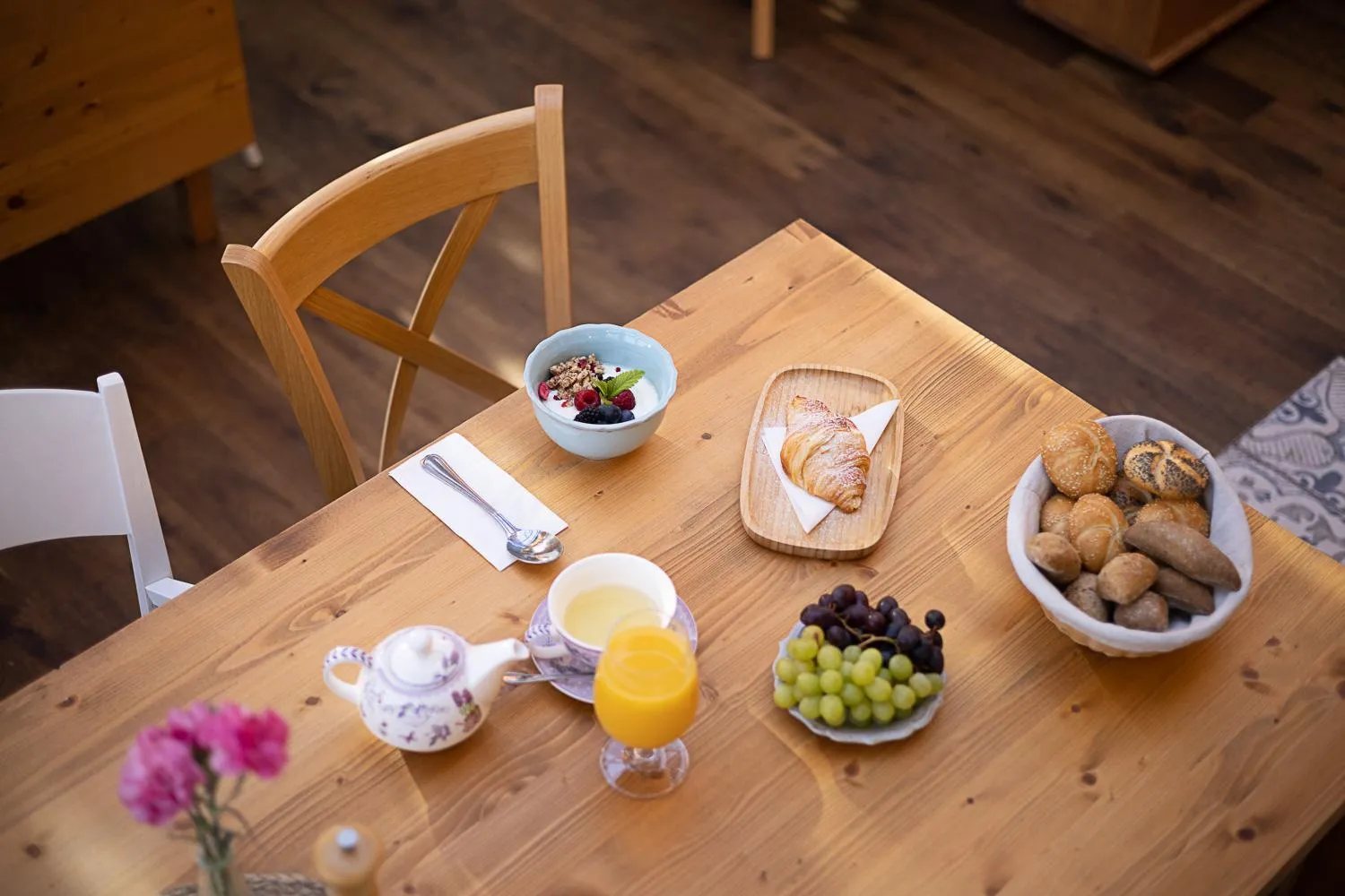 Breakfast in Hotel McLimon
