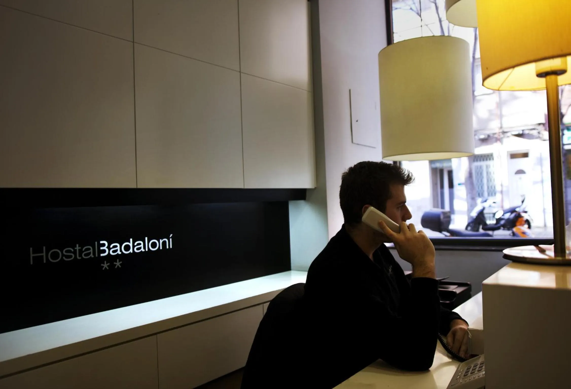 Decorative detail in Hostal Badaloní