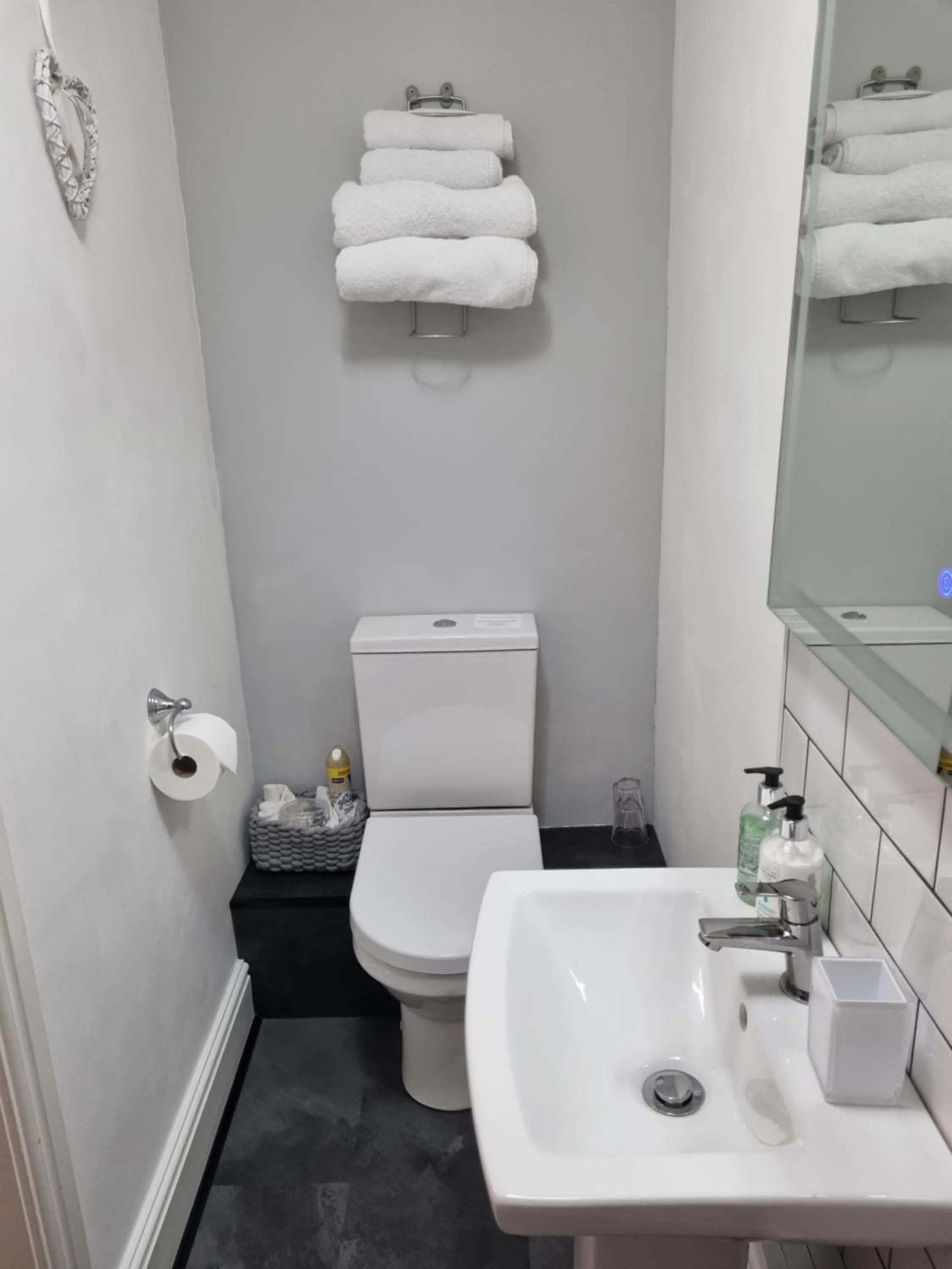 Montfort Cottage Guest House