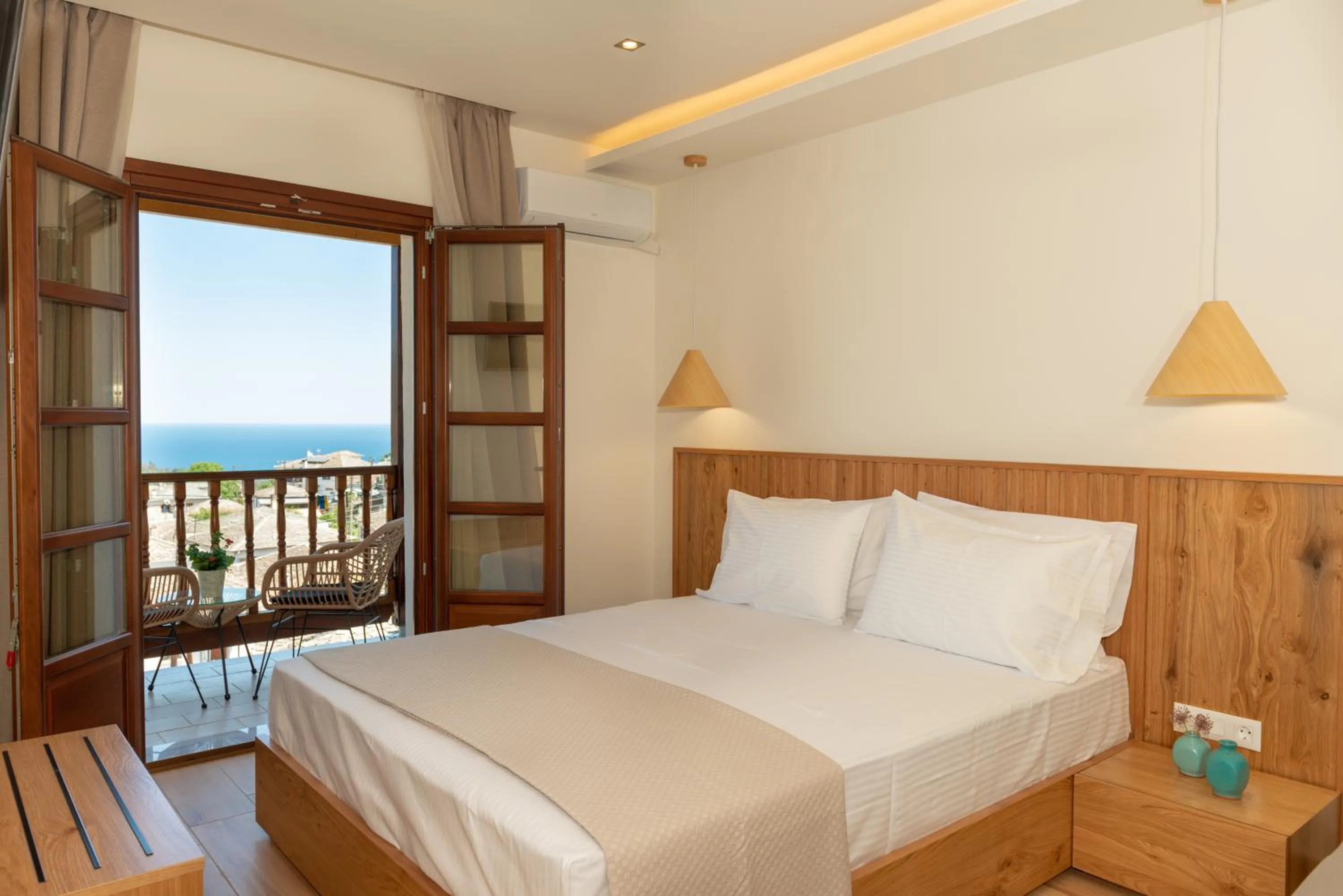 Sea view, Bed in Thassos Inn
