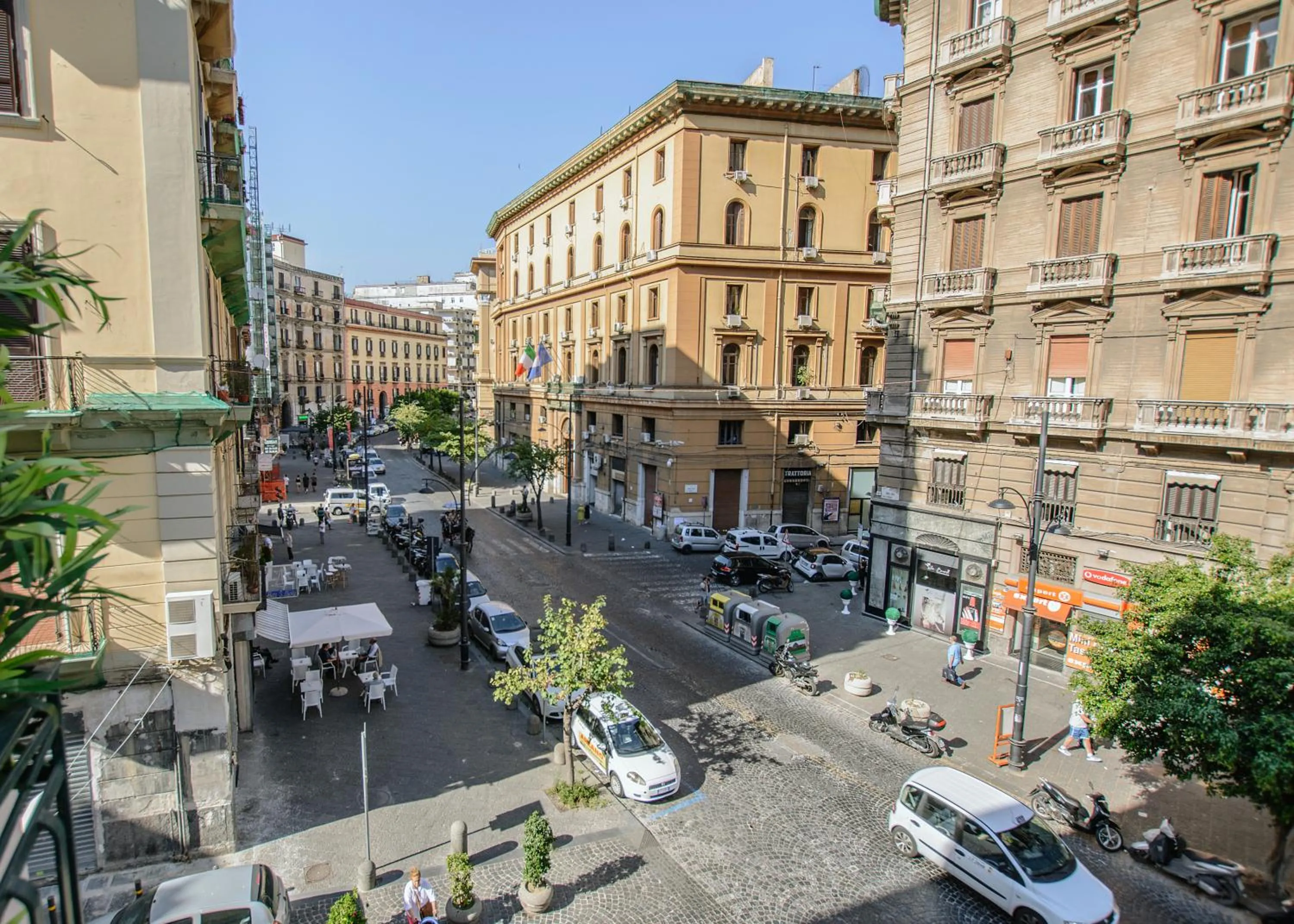 Property building in il faro di serapide