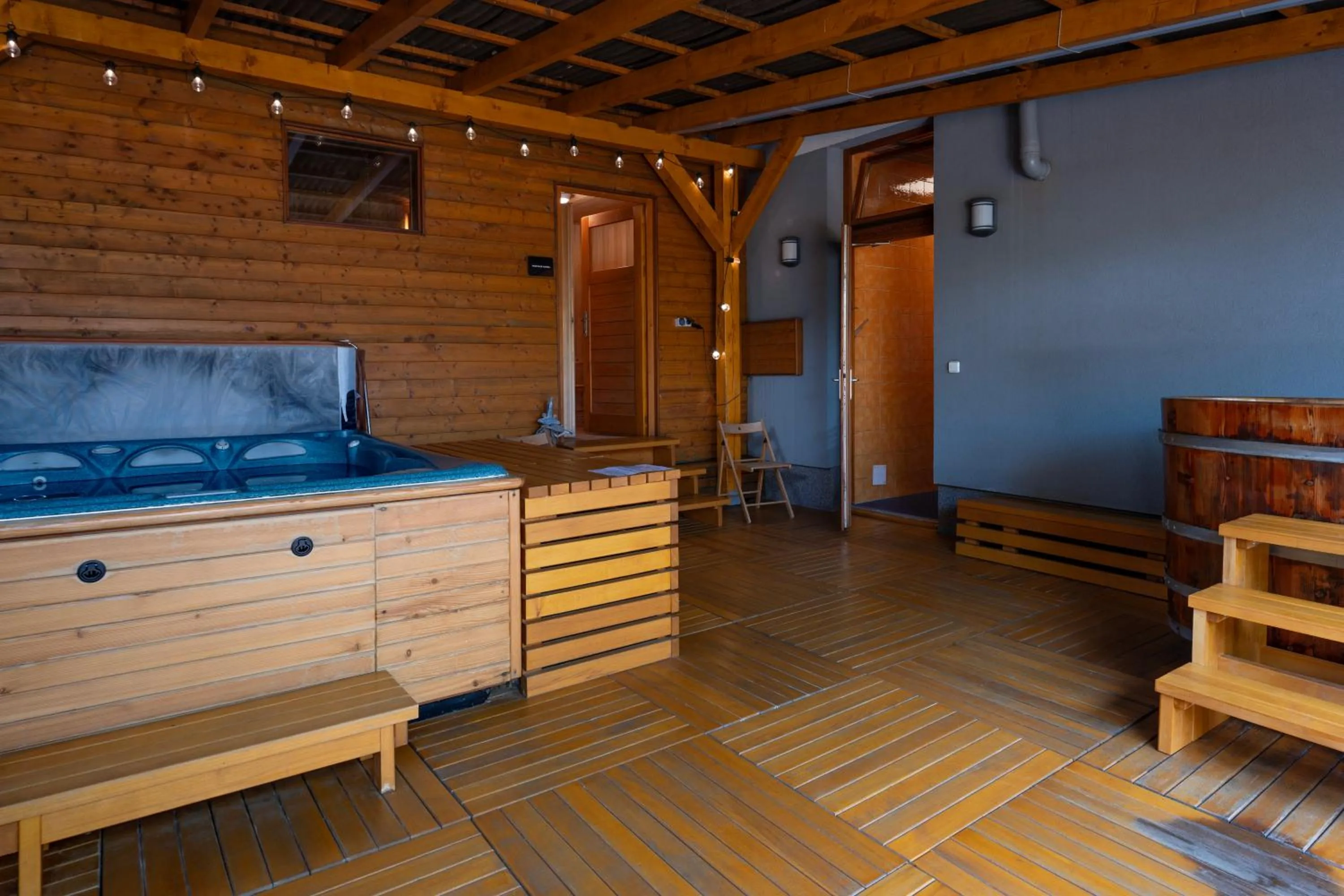 Hot Tub in Rezidence & Wellness Blatov