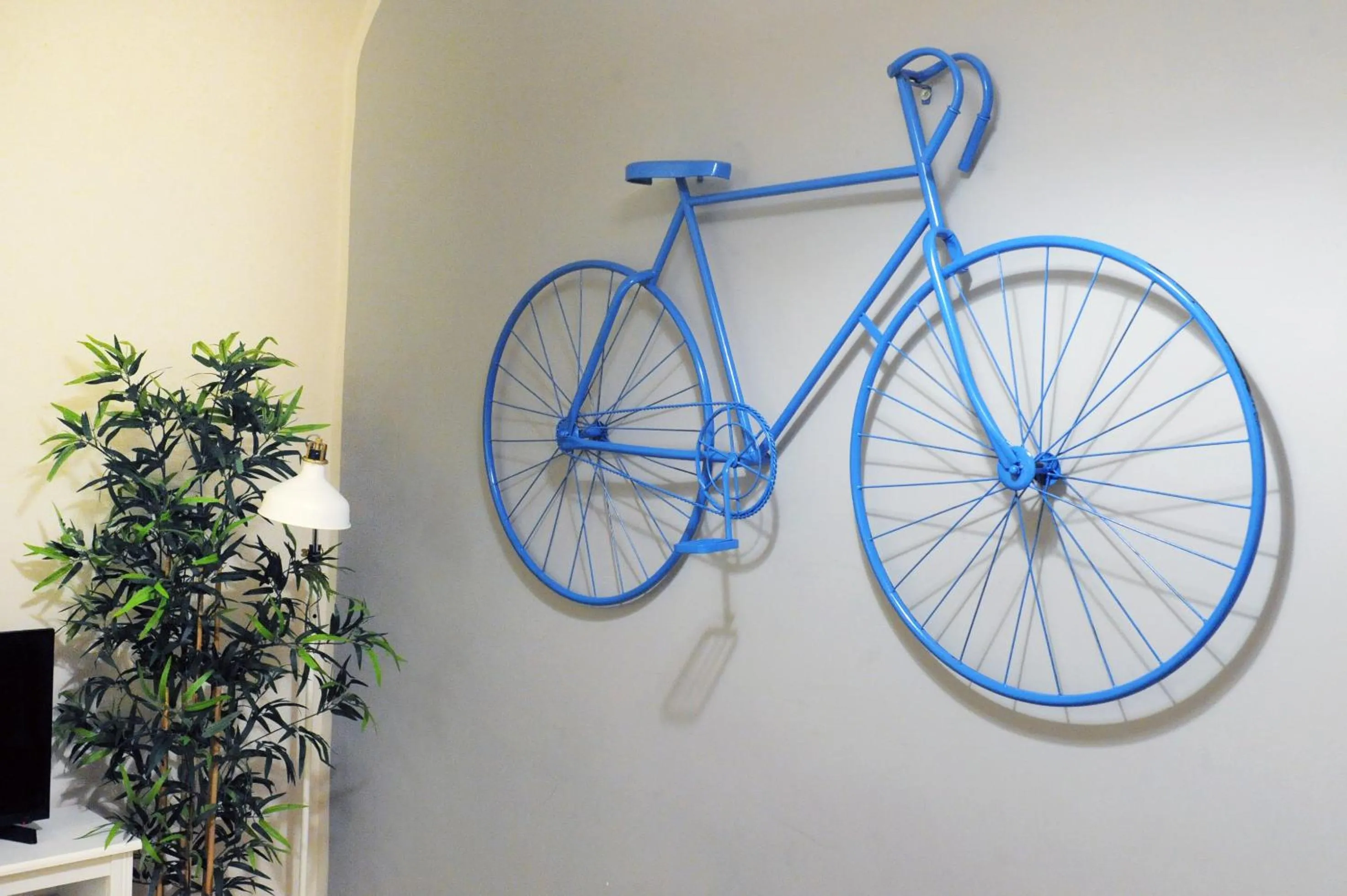 Decorative detail in Home Vaticano 50 steps from Museum