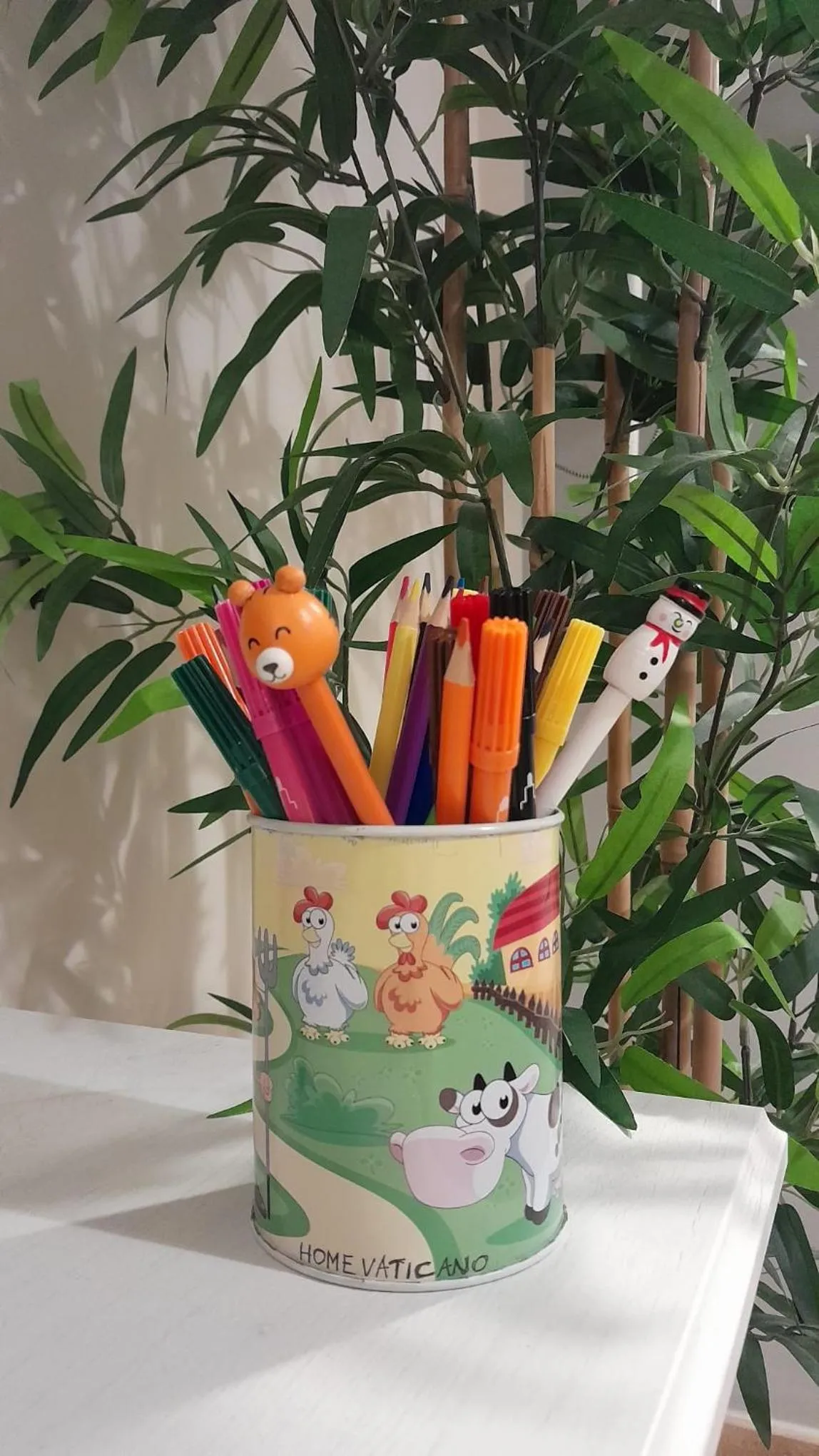 young children in Home Vaticano 50 steps from Museum