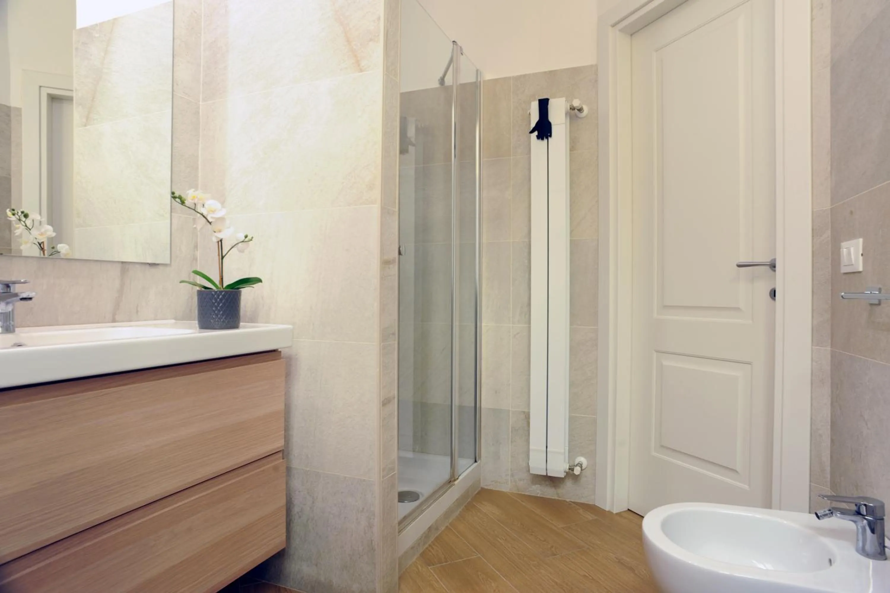 Bathroom in Home Vaticano 50 steps from Museum