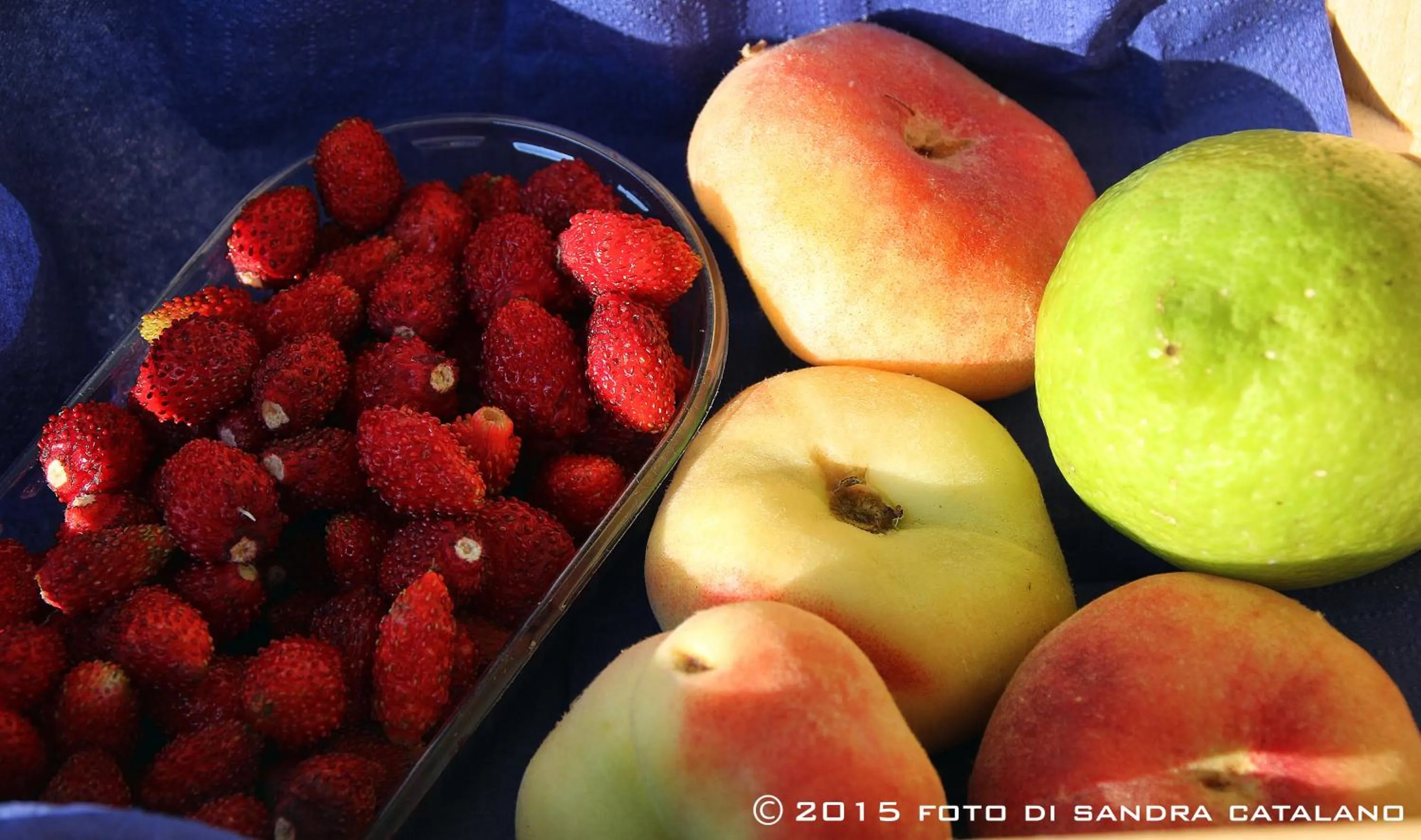 Italian breakfast in Suite House L'Isola Che Non C'è