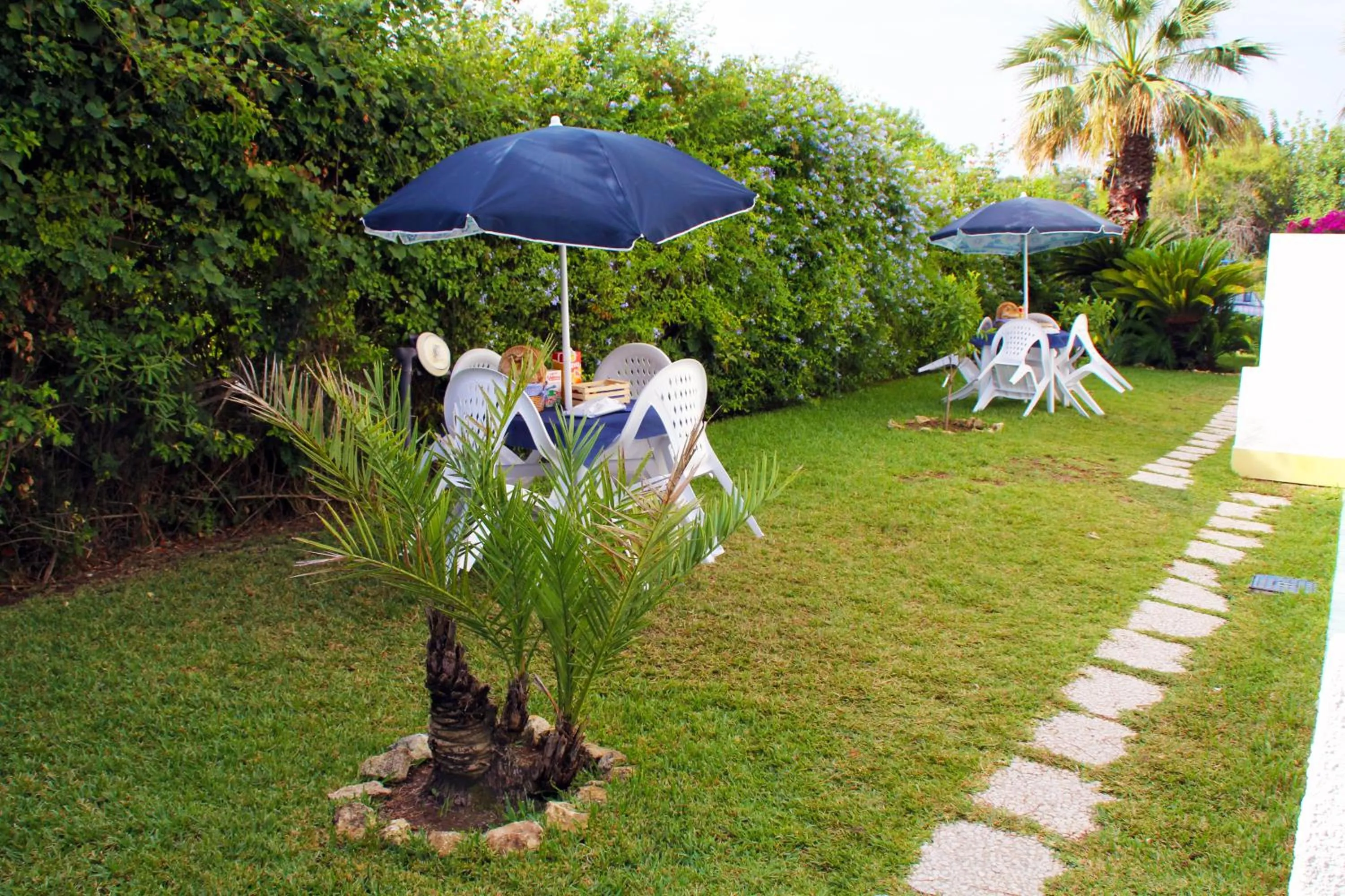 Garden in Suite House L'Isola Che Non C'è