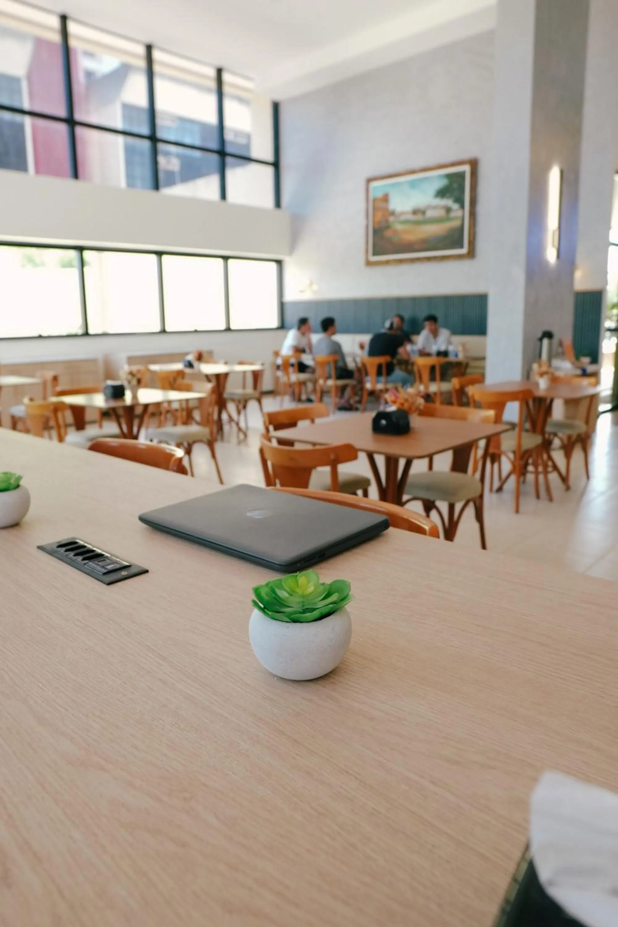 Seating area in SLZ Lagoa Hotel