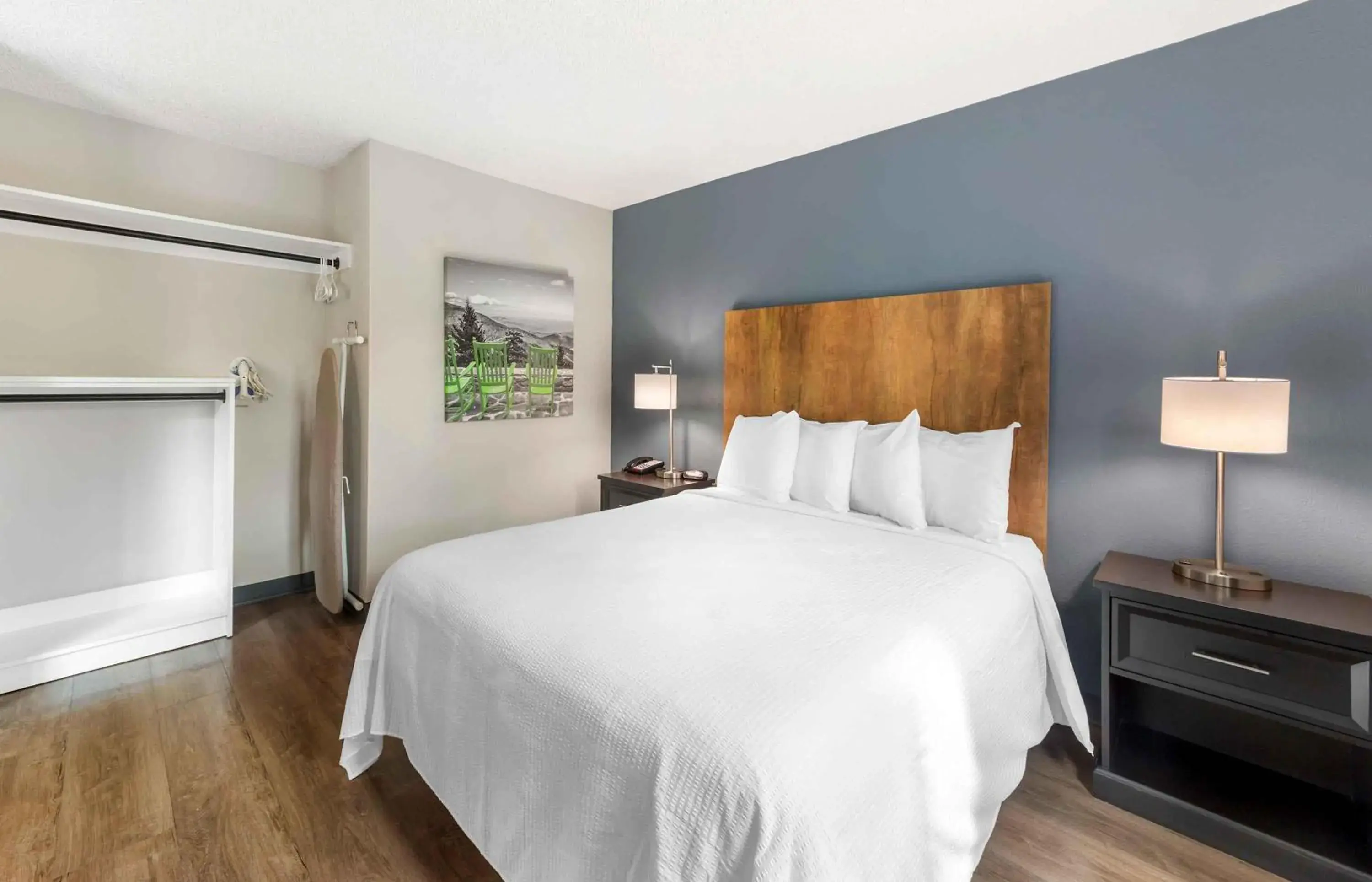 Queen studio with 1 Queen Bed - Disability Access/Non-Smoking in Extended Stay America Premier Suites - Miami - Airport - Miami Springs Queen studio with 1 Queen Bed - Disability Access/Non-Smoking in Extended Stay America Premier Suites - Miami - Airport - Miami Springs