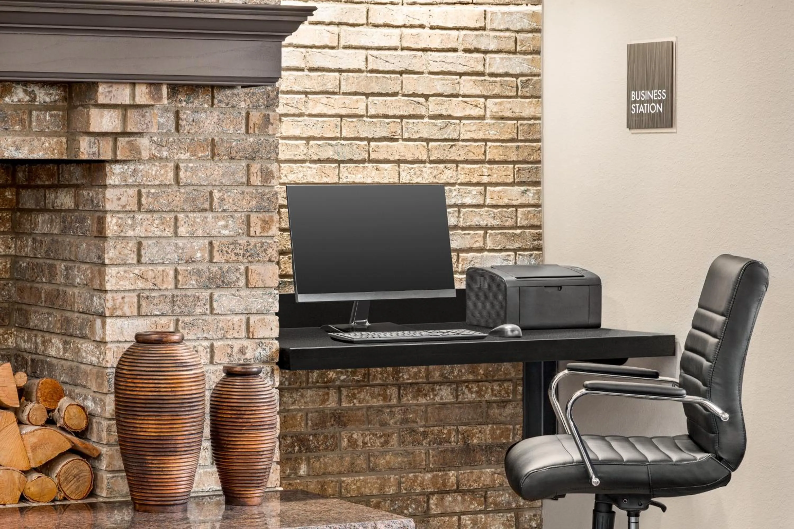 Business facilities in AmericInn by Wyndham Fergus Falls Conference Center