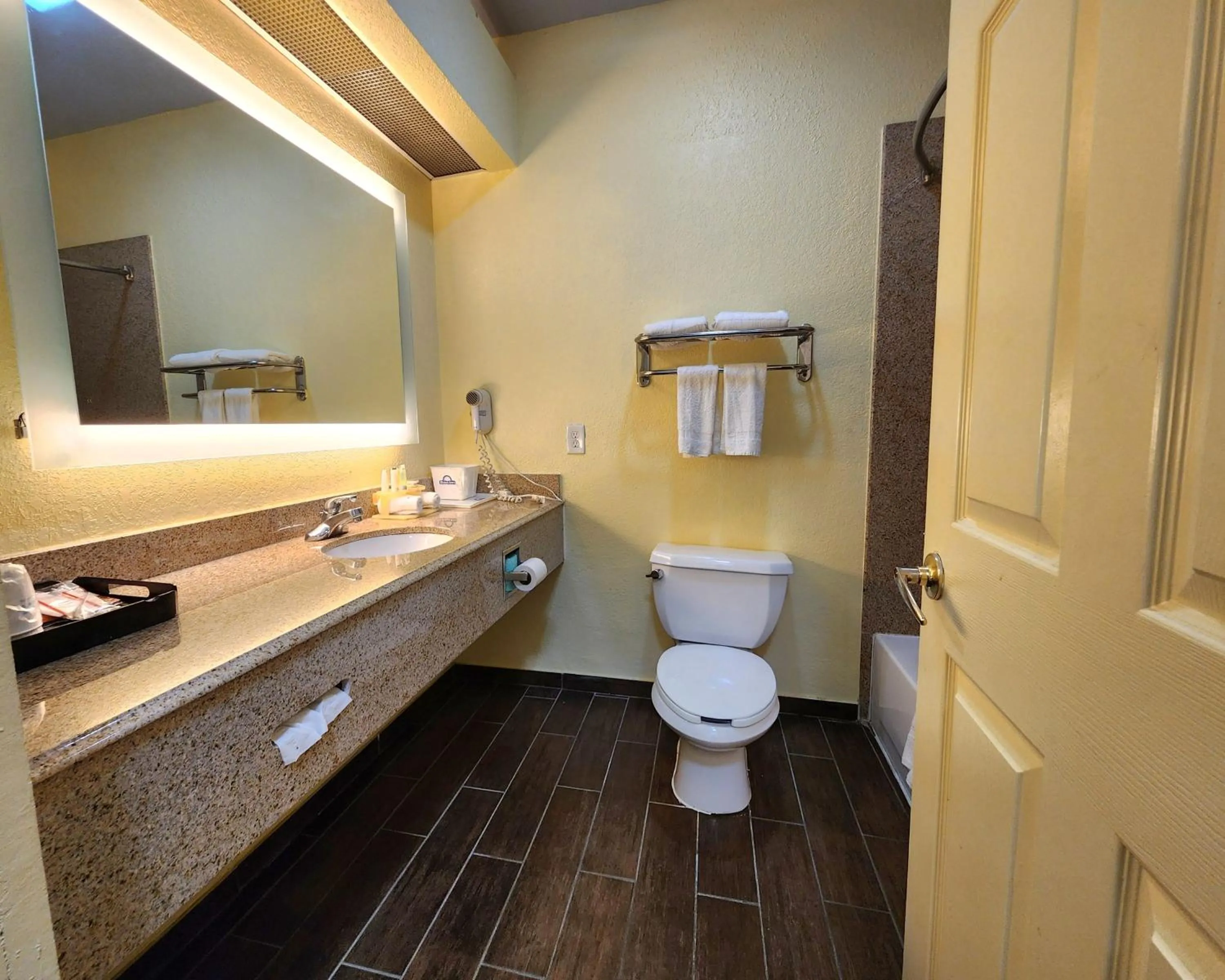 Bathroom in Days Inn & Suites by Wyndham Pasadena