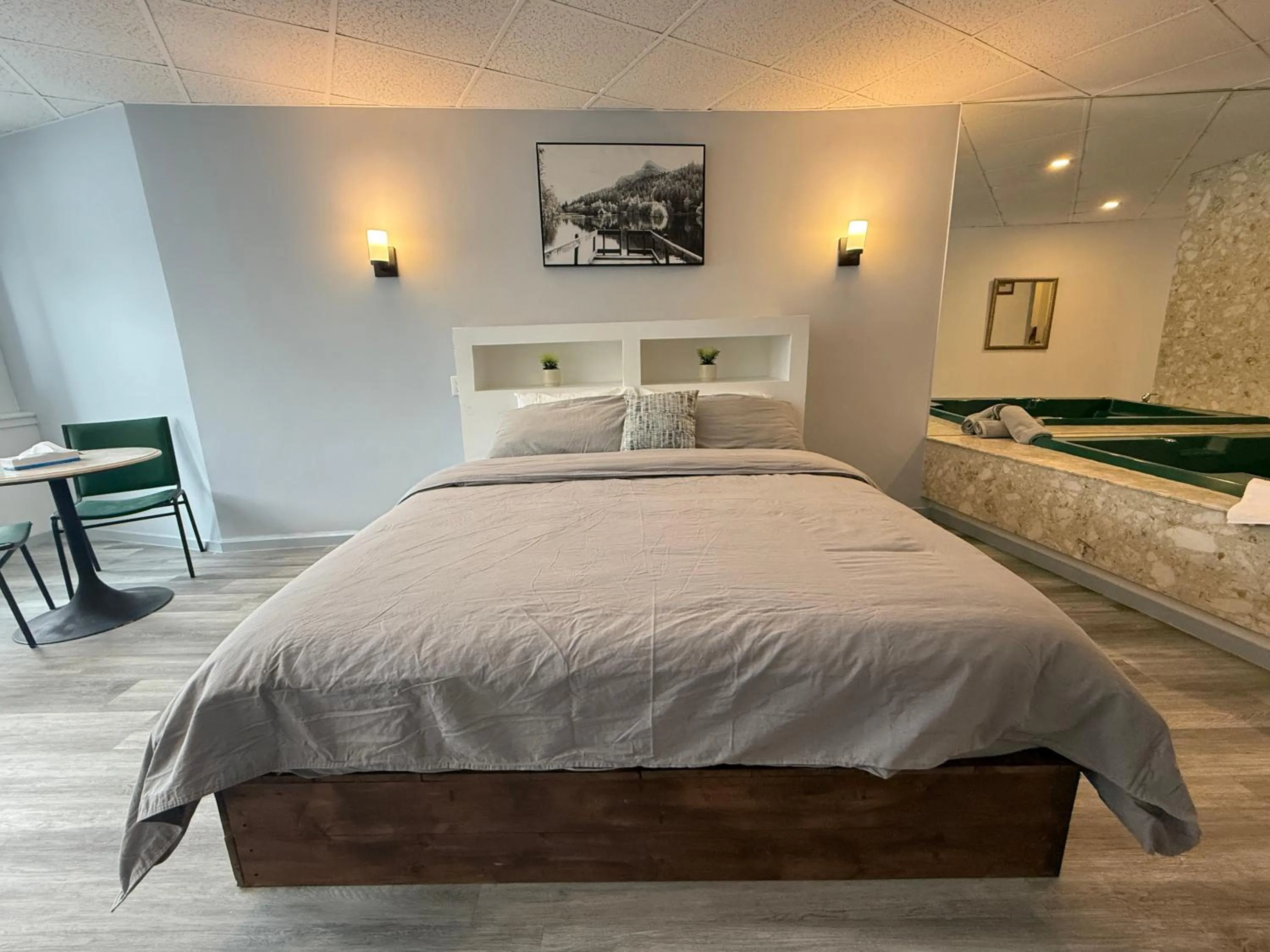 Bed in Hotel Motel La Marquise