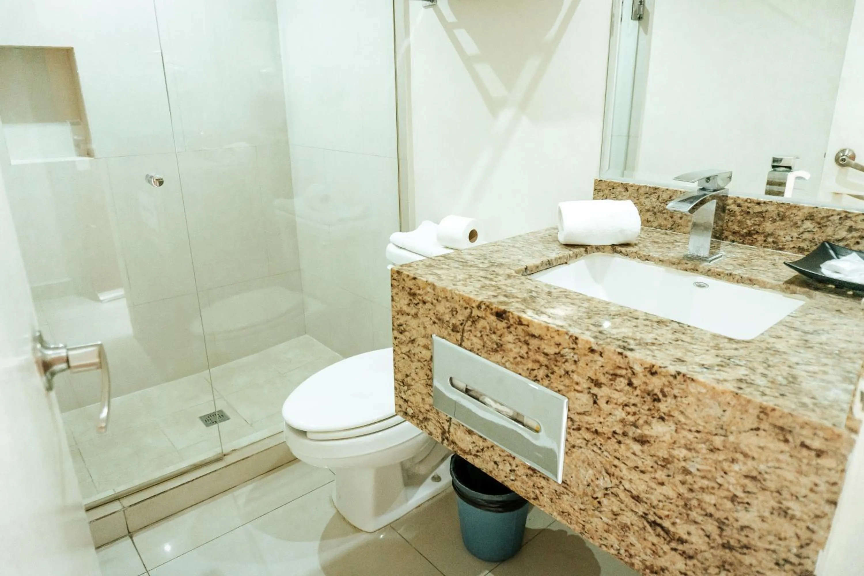 hair dryier in Bahia Escondida