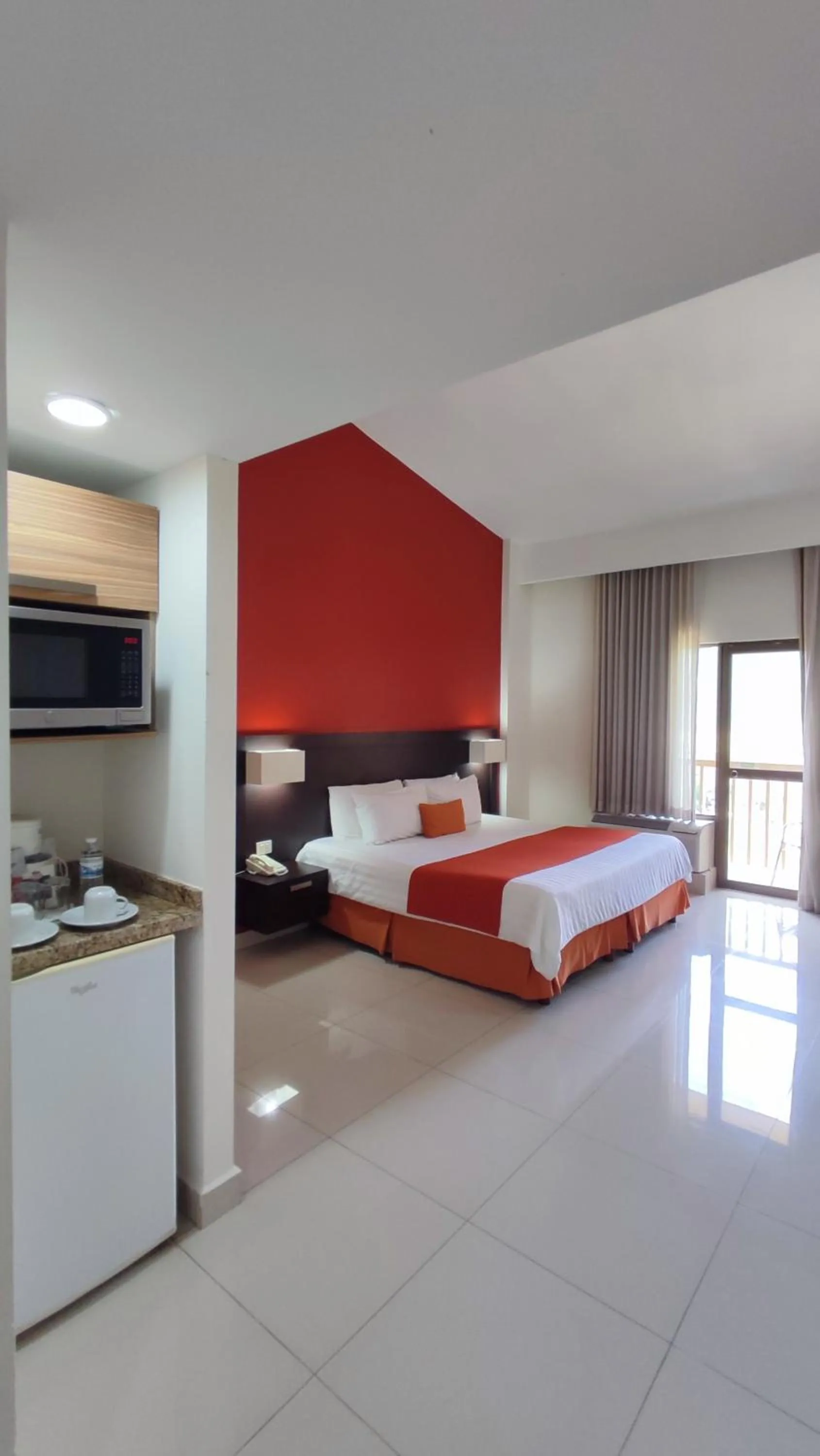 Coffee/tea facilities, Bed in Bahia Escondida