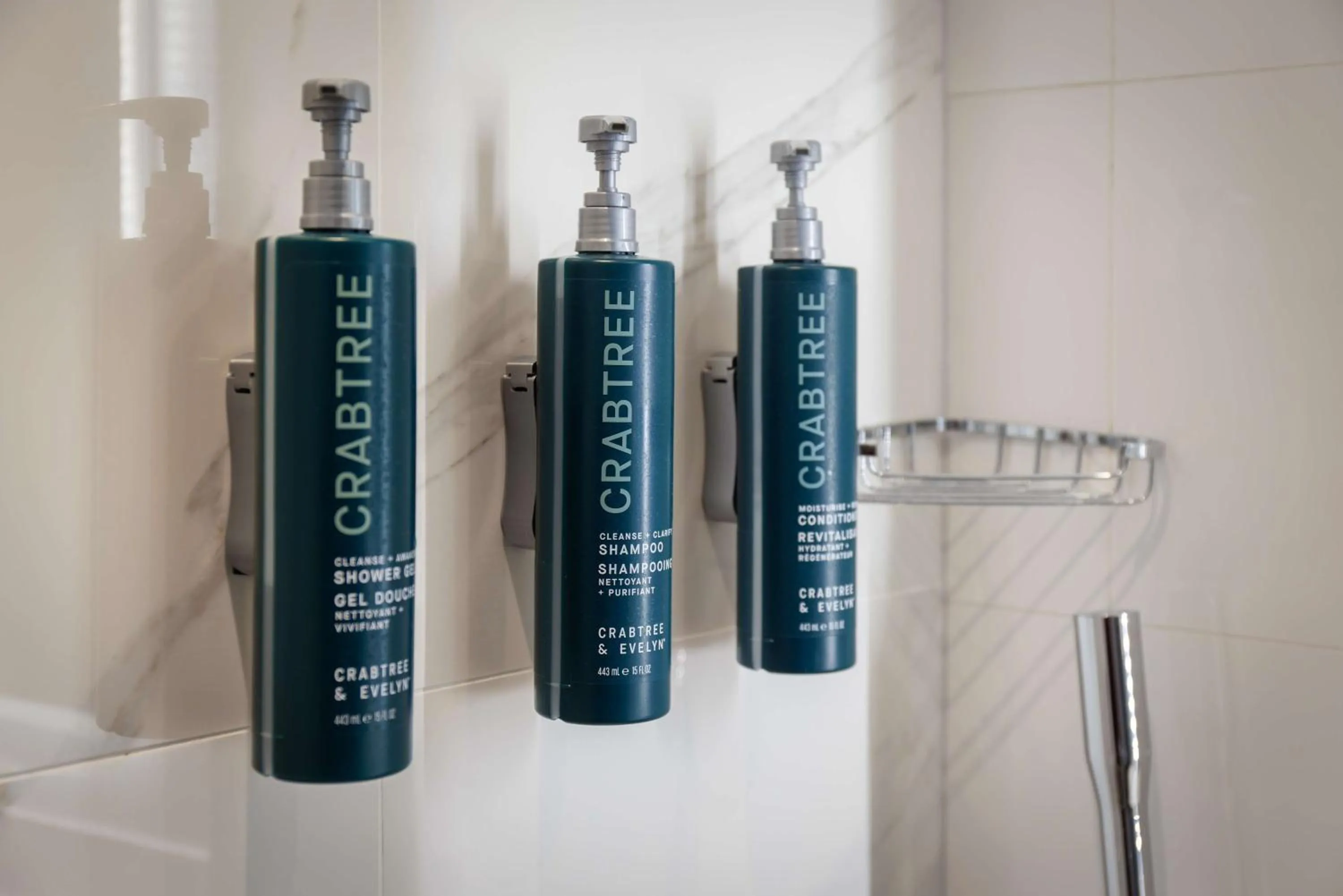 Bathroom in DoubleTree by Hilton London Angel Kings Cross